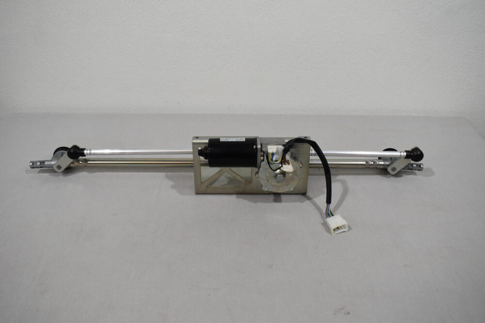 Scheibenwischmotor BB403868 mit Arm