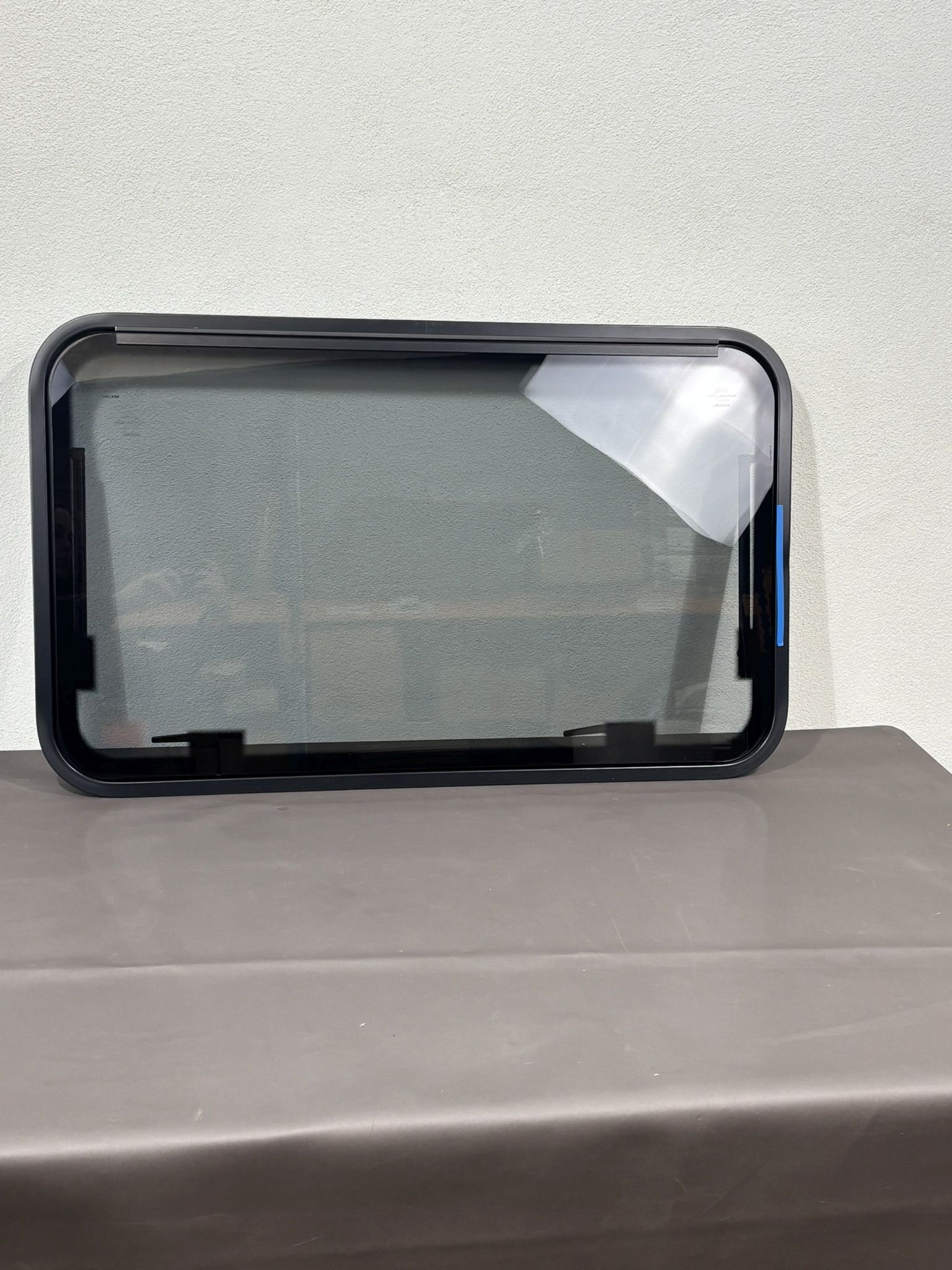Mekuwa Ausstellfenster Echtglas 1000x600mm; schwarz – Bild 3
