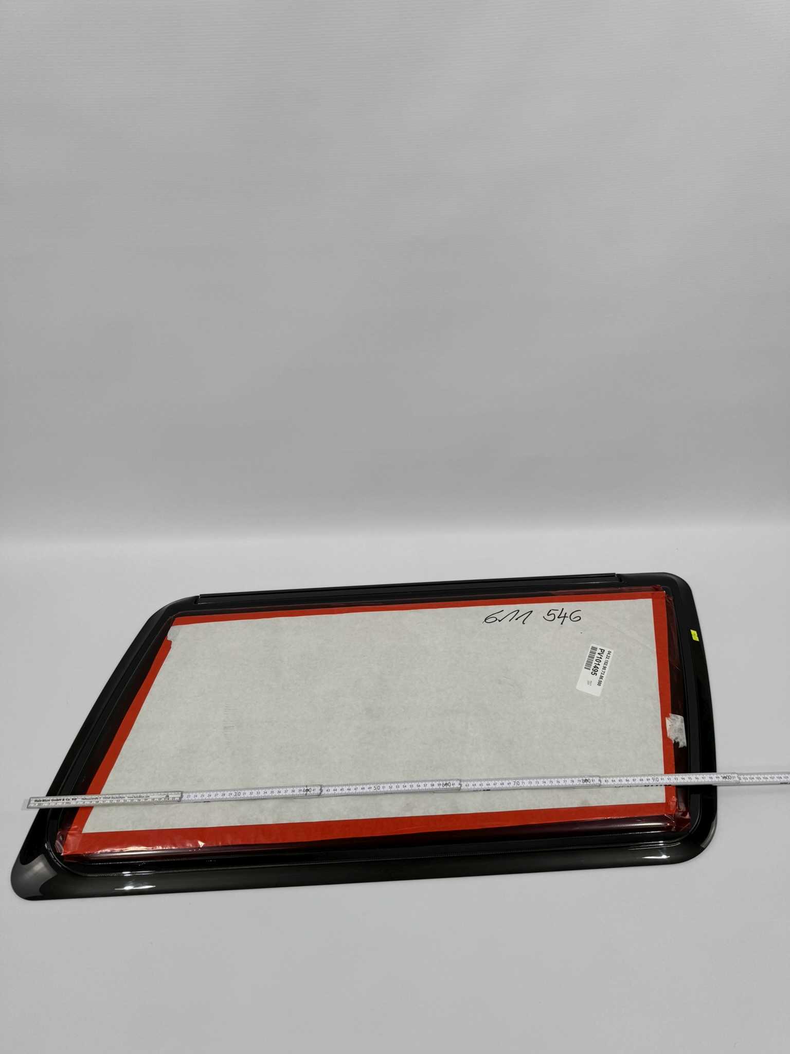Dethleffs Ausstellscheibe Polyplastic ca. 1000x520mm Roxite PMMA – Bild 6