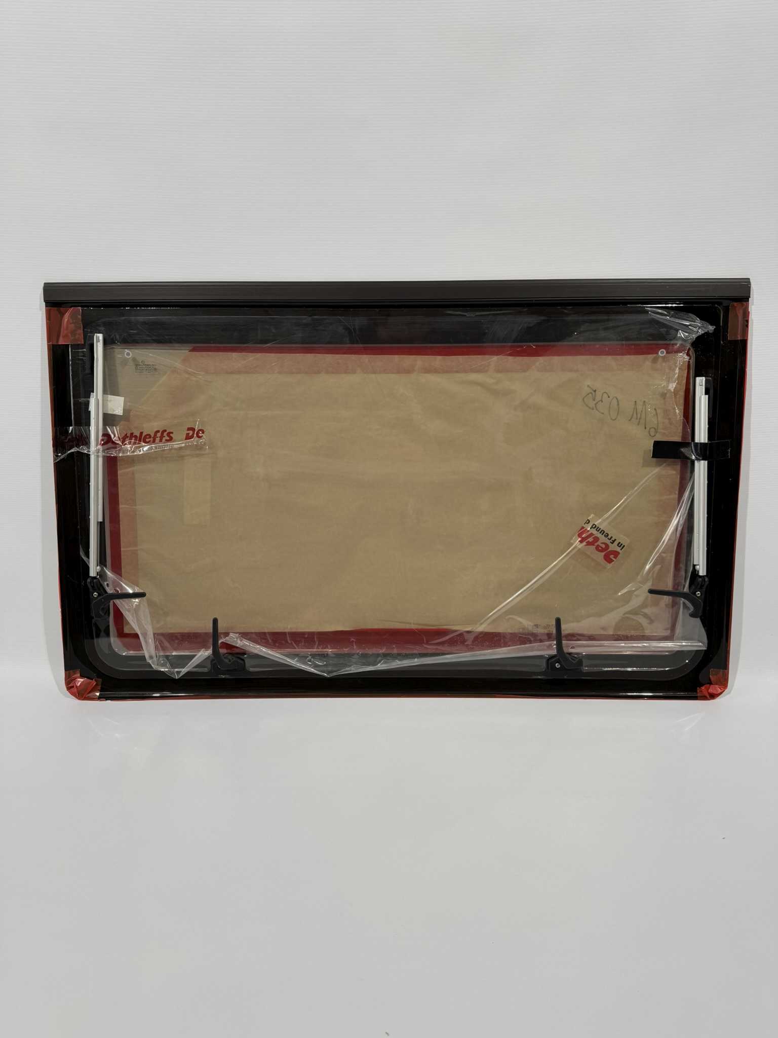 Dethleffs Ausstellscheibe Polyplastic ca. 970x600mm Roxite PMMA – Bild 4