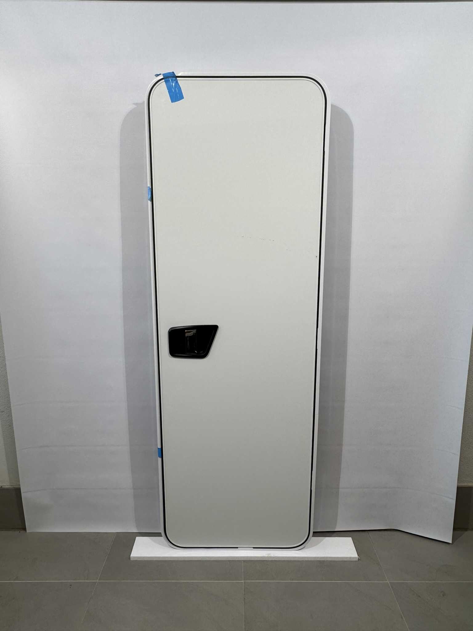 Niesmann + Bischoff Aufbautür 1930x650mm weiß