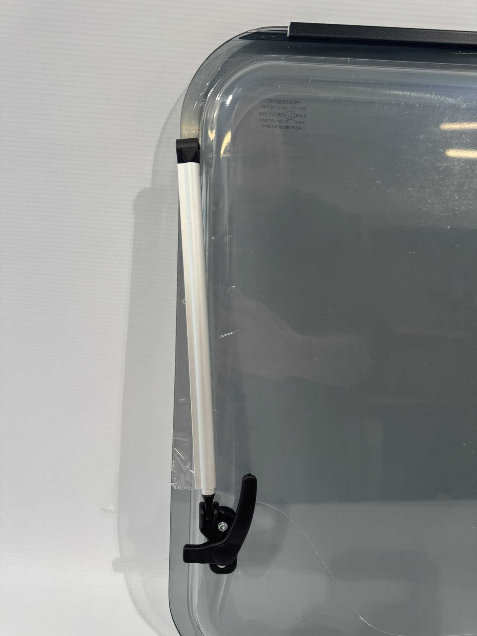 Dometic Ausstellscheibe für S7 800x510mm – Bild 10