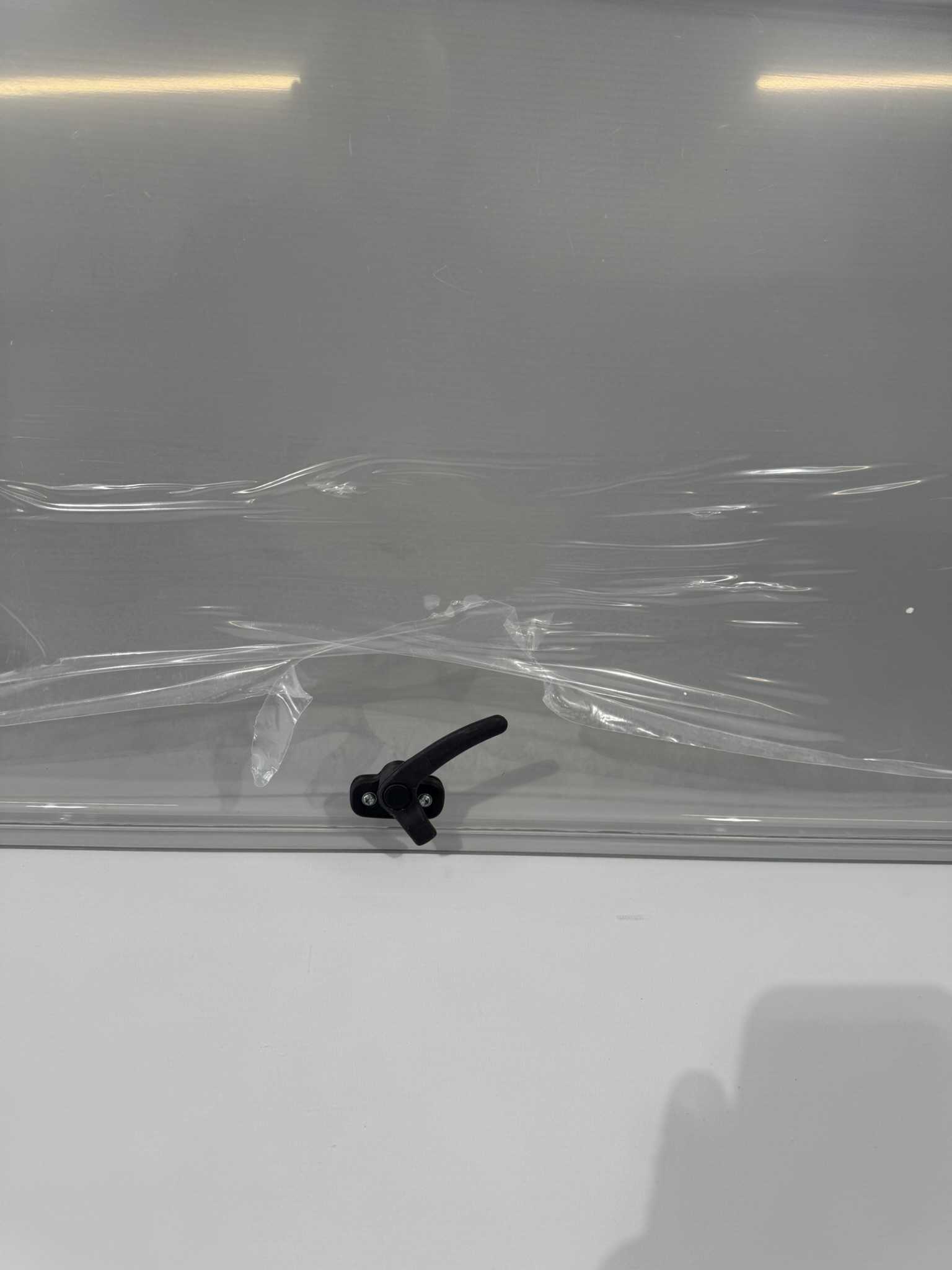 Dometic Ausstellscheibe für S7 900x450mm – Bild 6