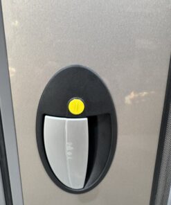 Hymer Aufbautür grau mit Fenster 1731x545mm – Bild 6