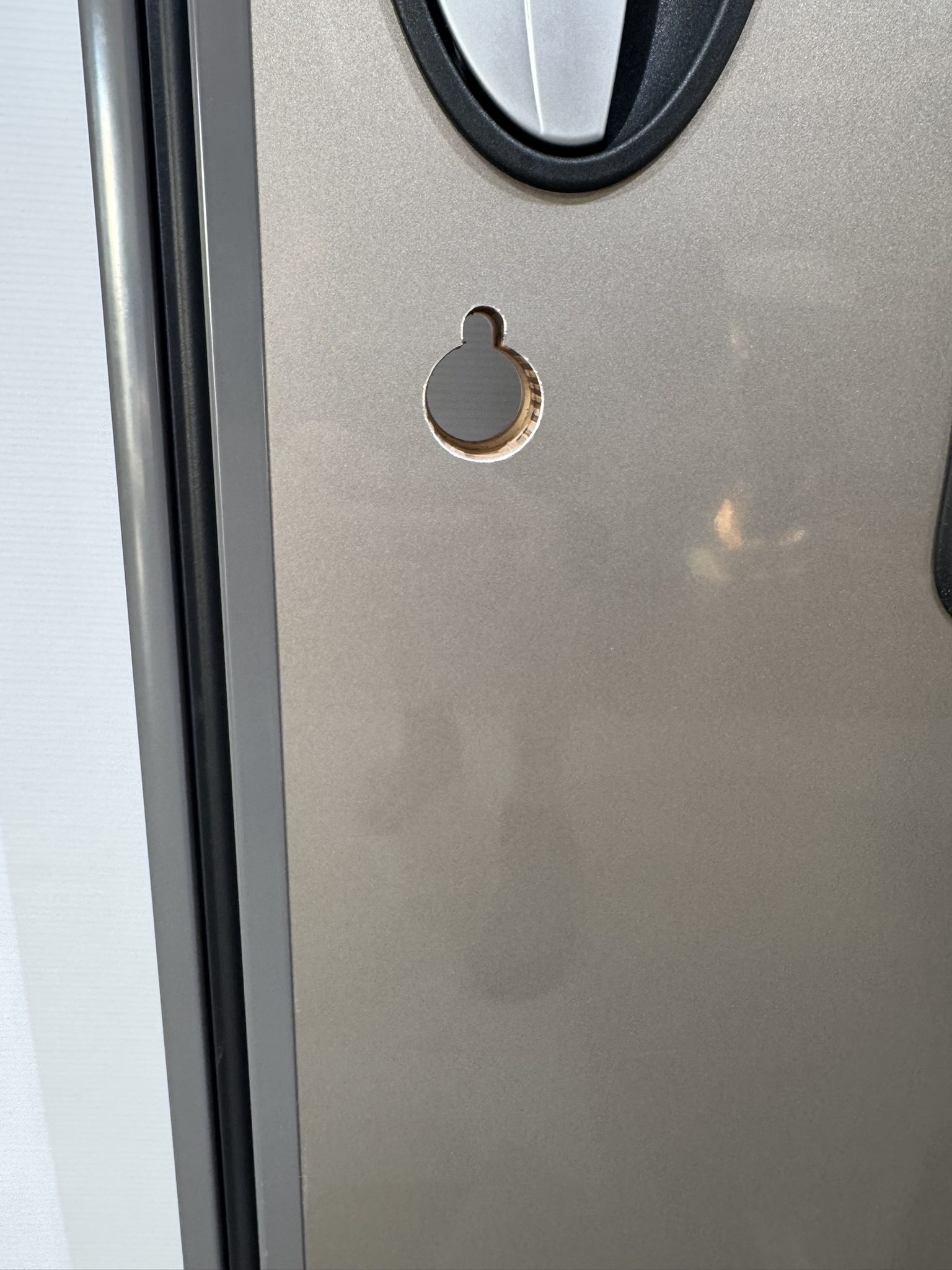 Hymer Aufbautür grau mit Fenster 1731x545mm – Bild 8