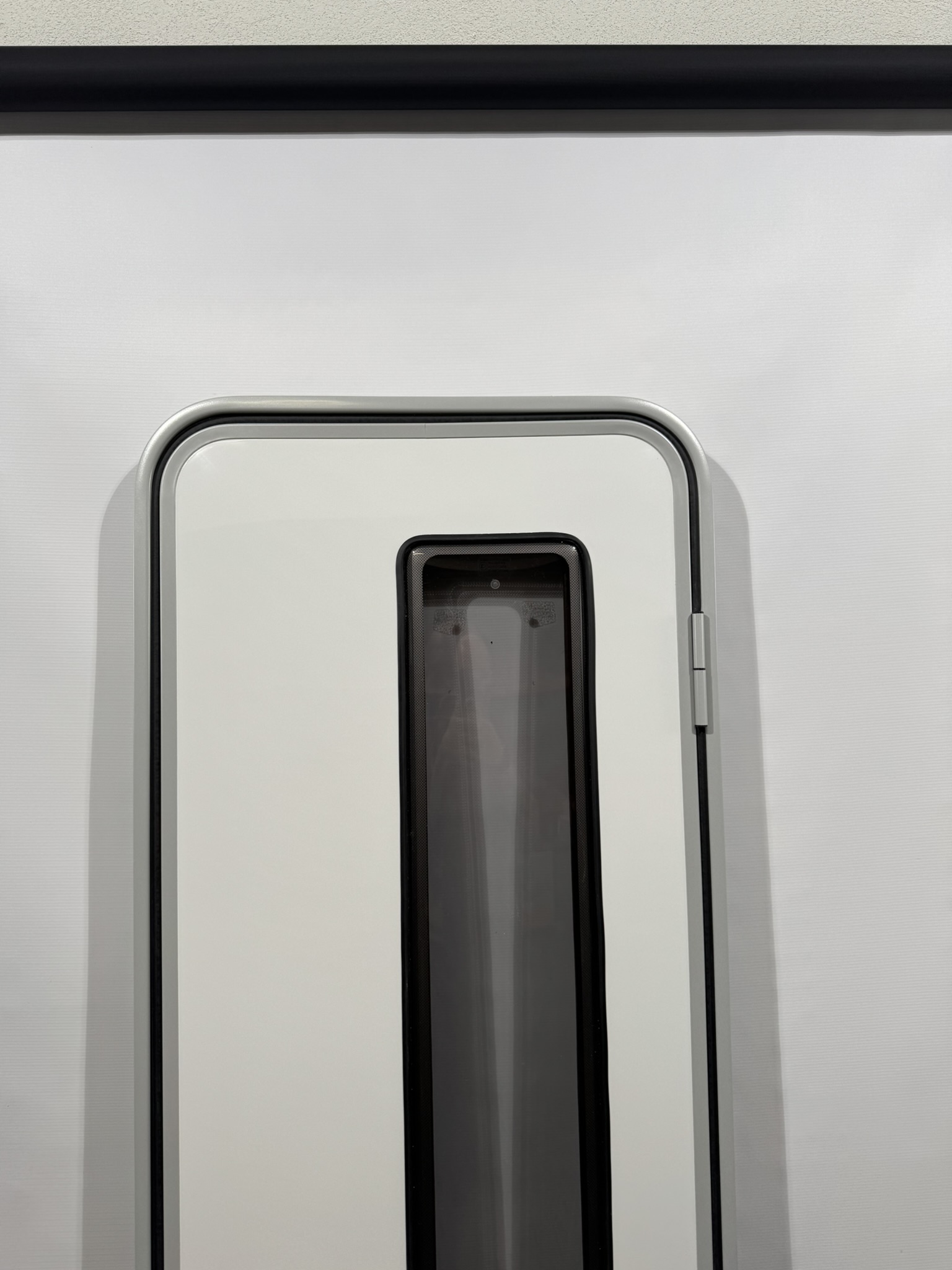 Hymer Aufbautür mit Fenster weiß 1920x600mm – Bild 3