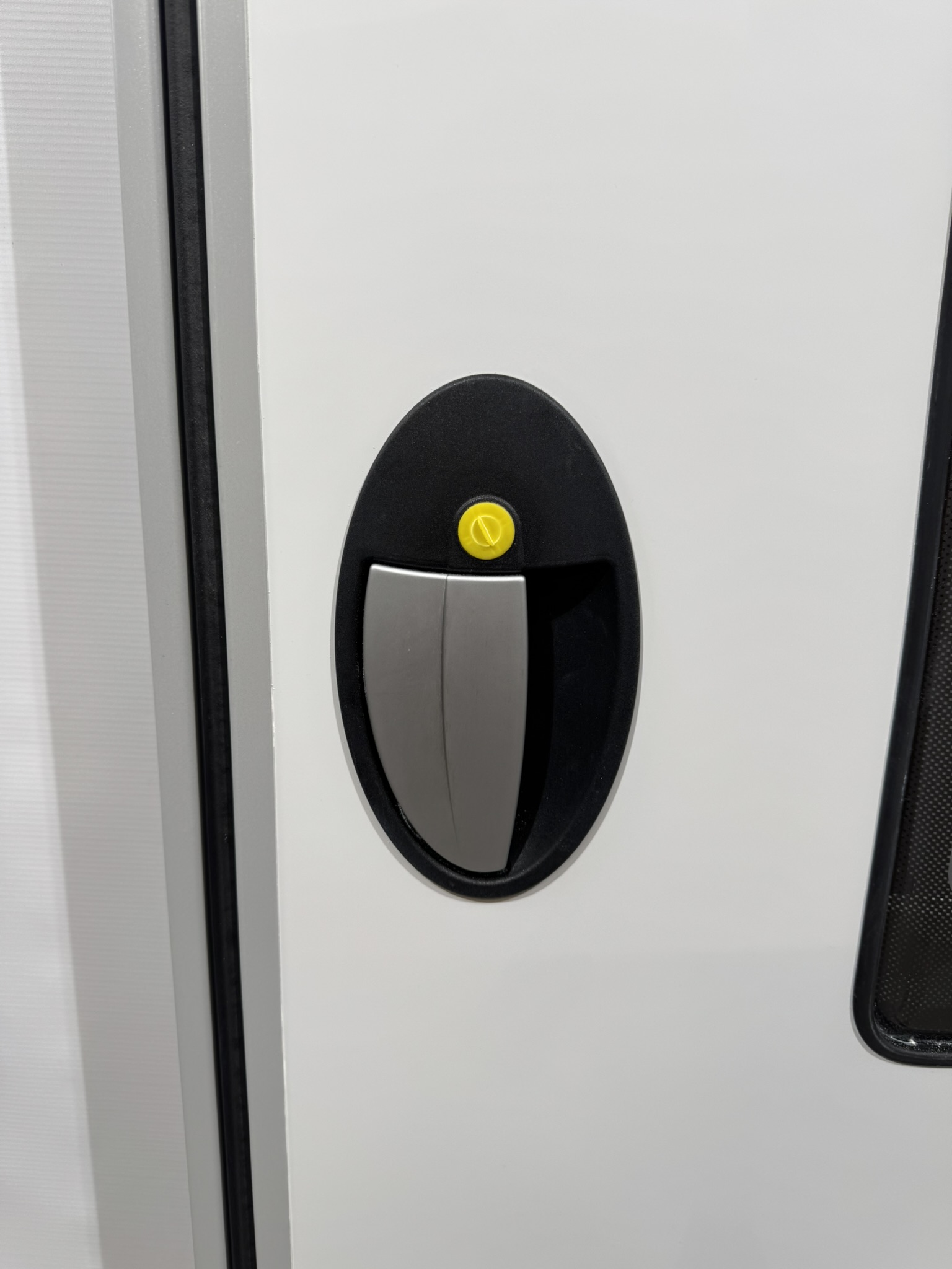 Hymer Aufbautür mit Fenster weiß 1920x600mm – Bild 6
