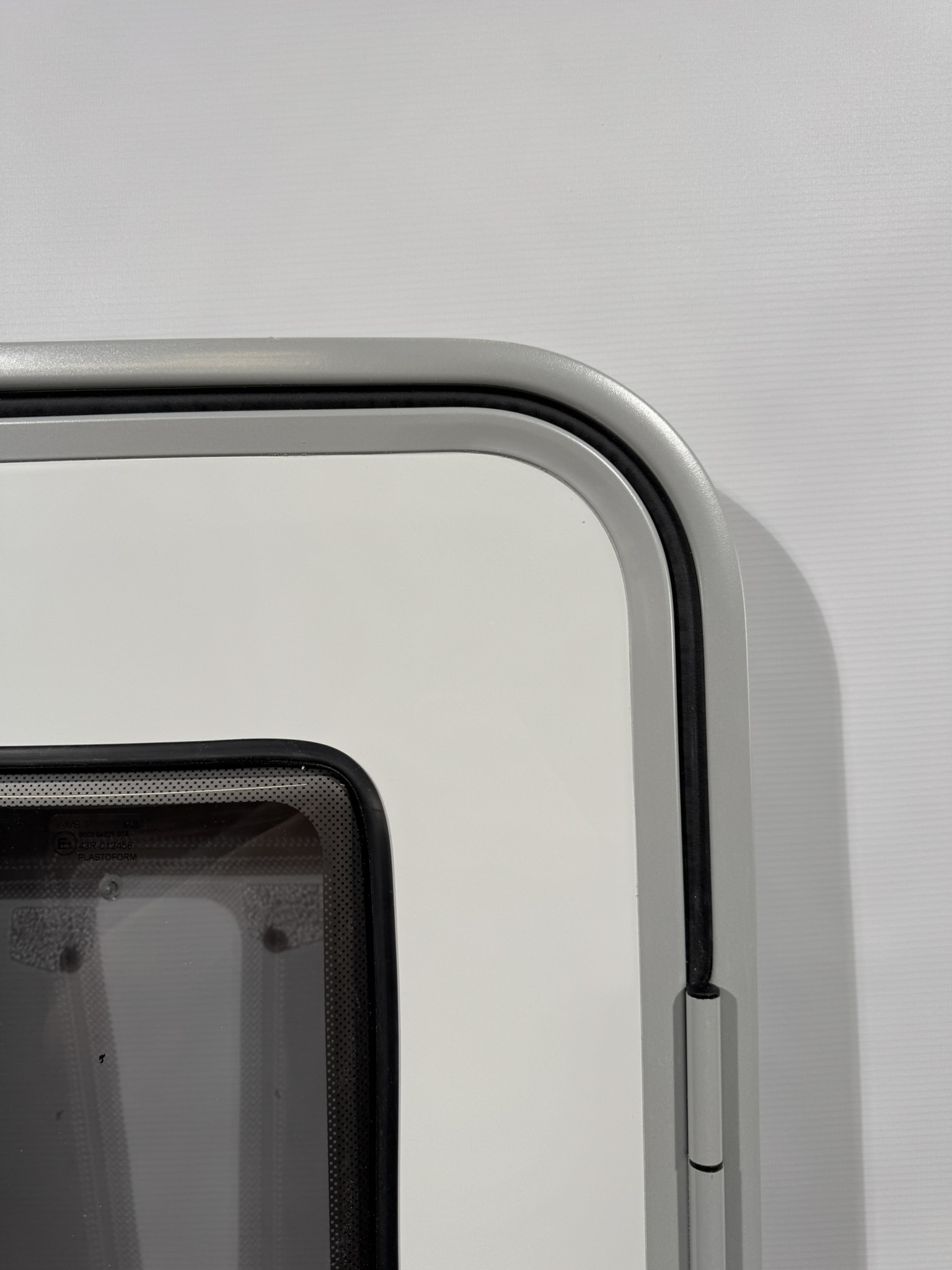 Hymer Aufbautür mit Fenster weiß 1920x600mm – Bild 7