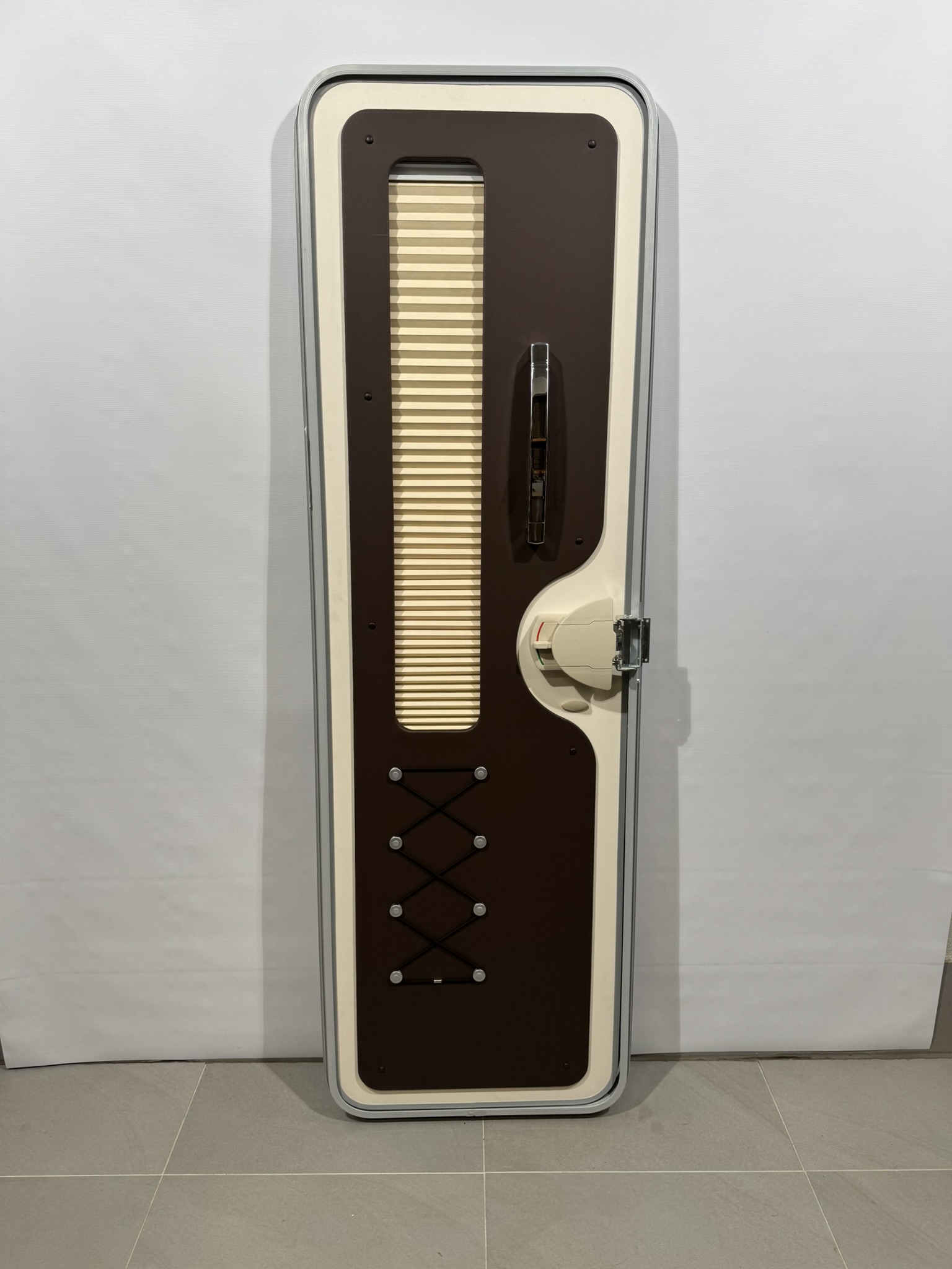 Hymer Aufbautür mit Fenster weiß 1920x600mm – Bild 8