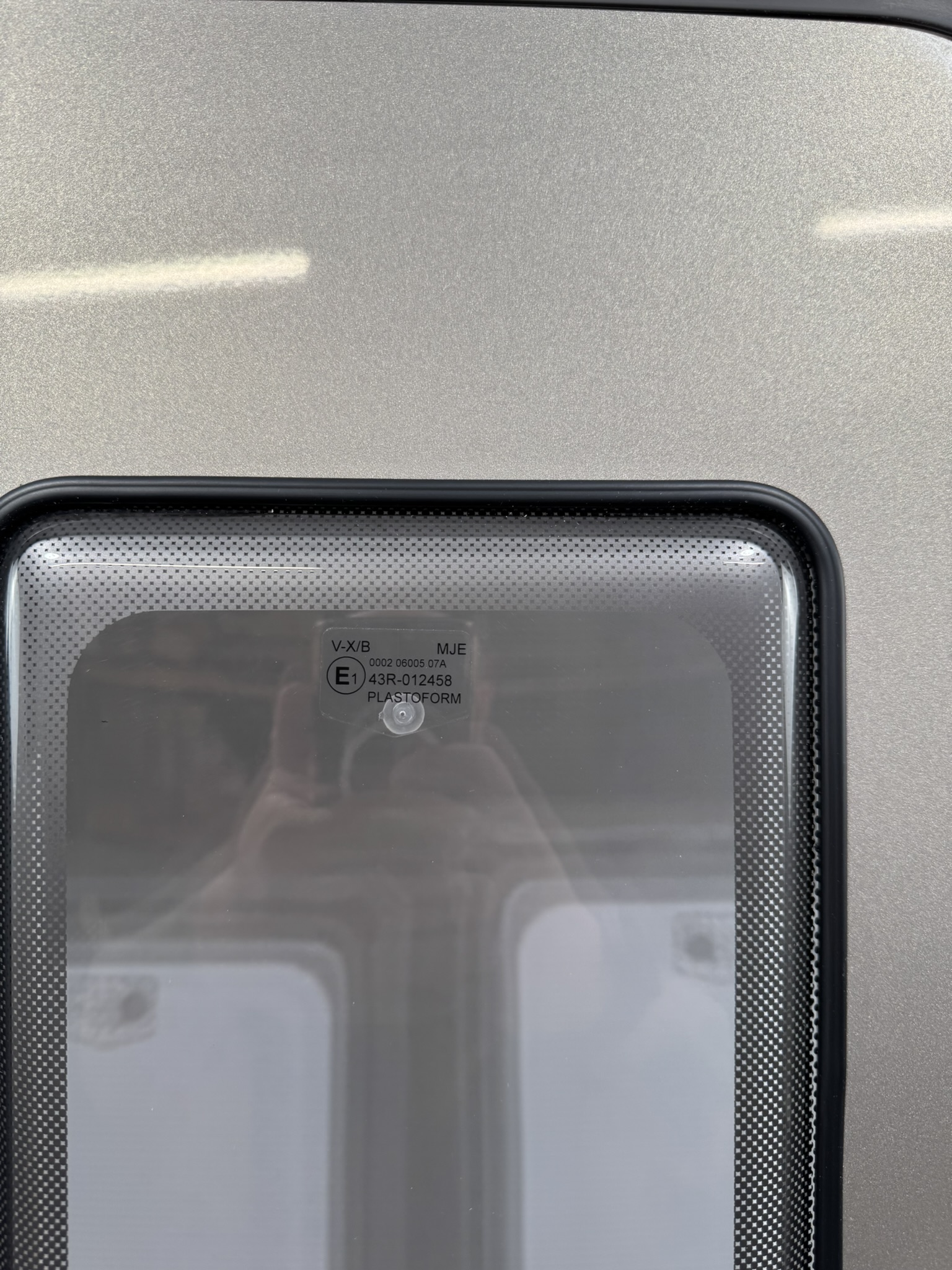 Hymer Aufbautür mit Fenster 1920x600mm – Bild 11