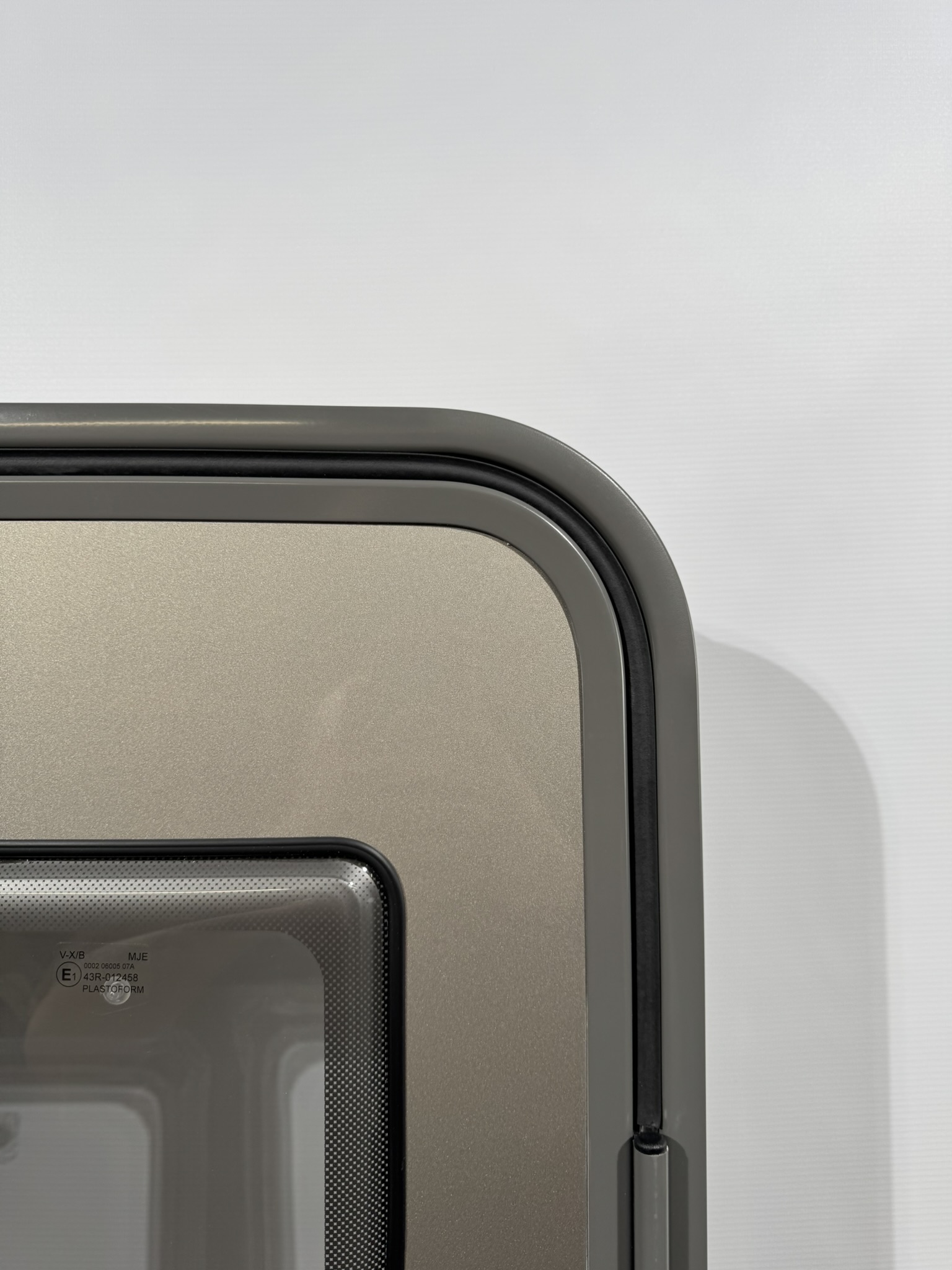 Hymer Aufbautür mit Fenster 1920x600mm – Bild 12
