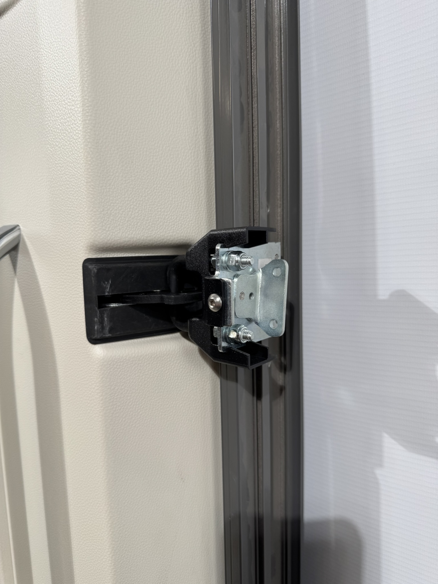 Hymer Aufbautür mit Fenster 1920x600mm – Bild 9