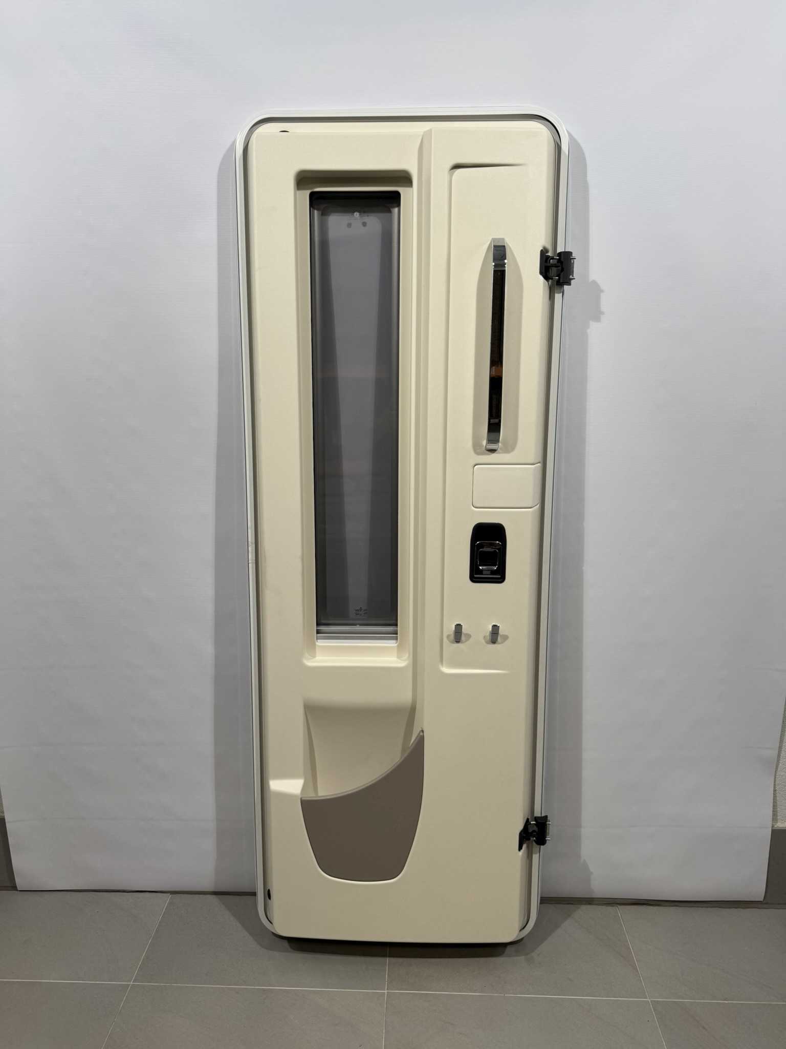 Hymer Aufbautür weiß mit Fenster 1920 x 700mm – Bild 5