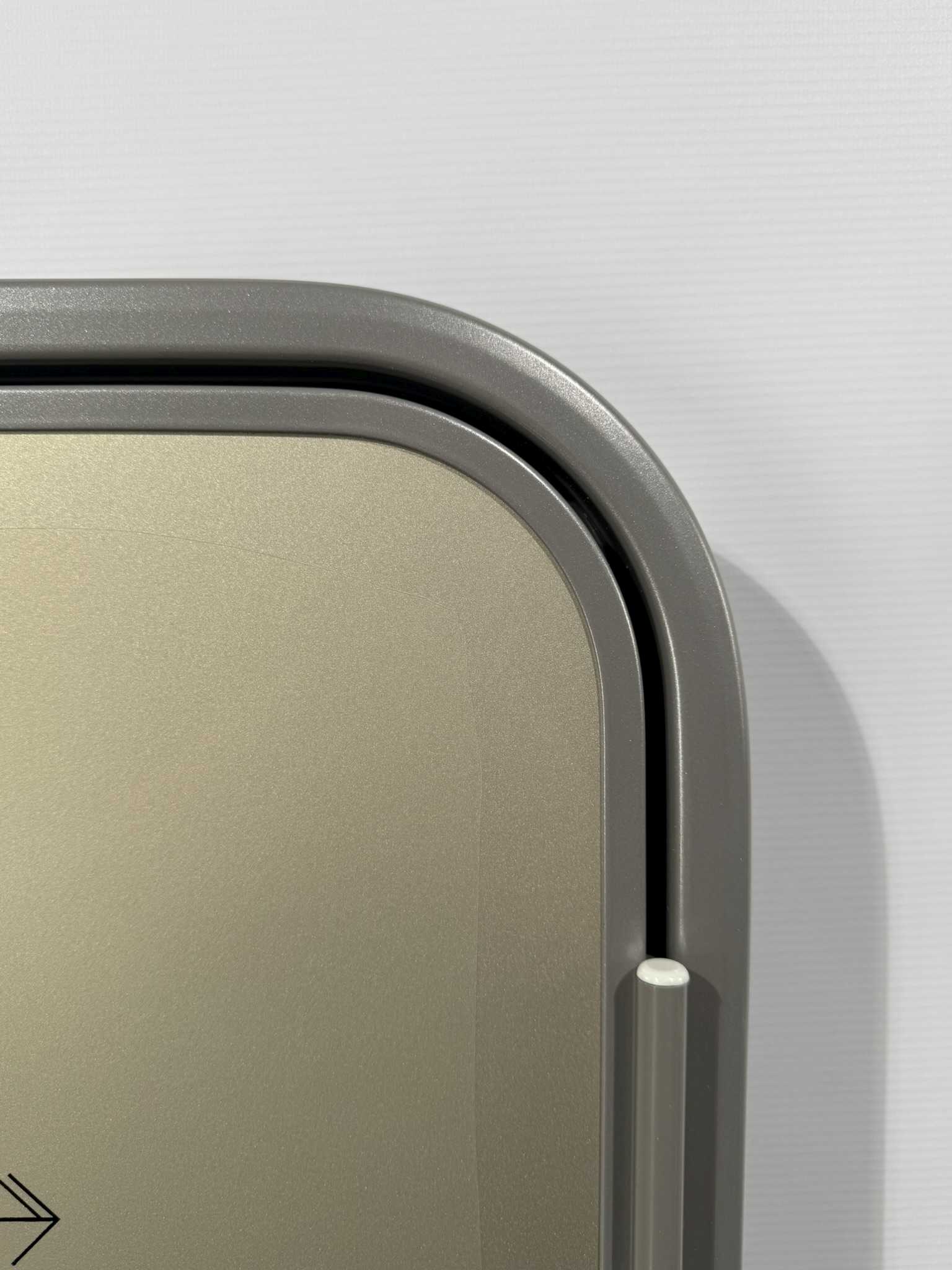 Hymer Aufbautür champagner 1700x570mm – Bild 3