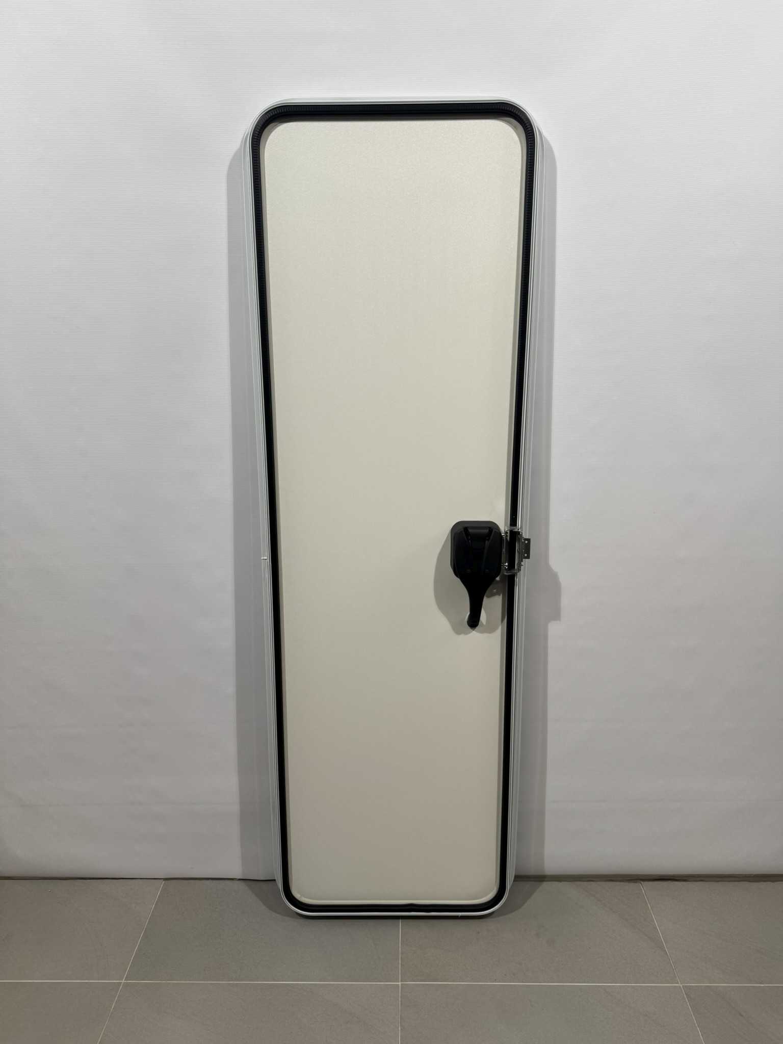 Hymer Aufbautür weiß / silber 1740x545mm – Bild 5