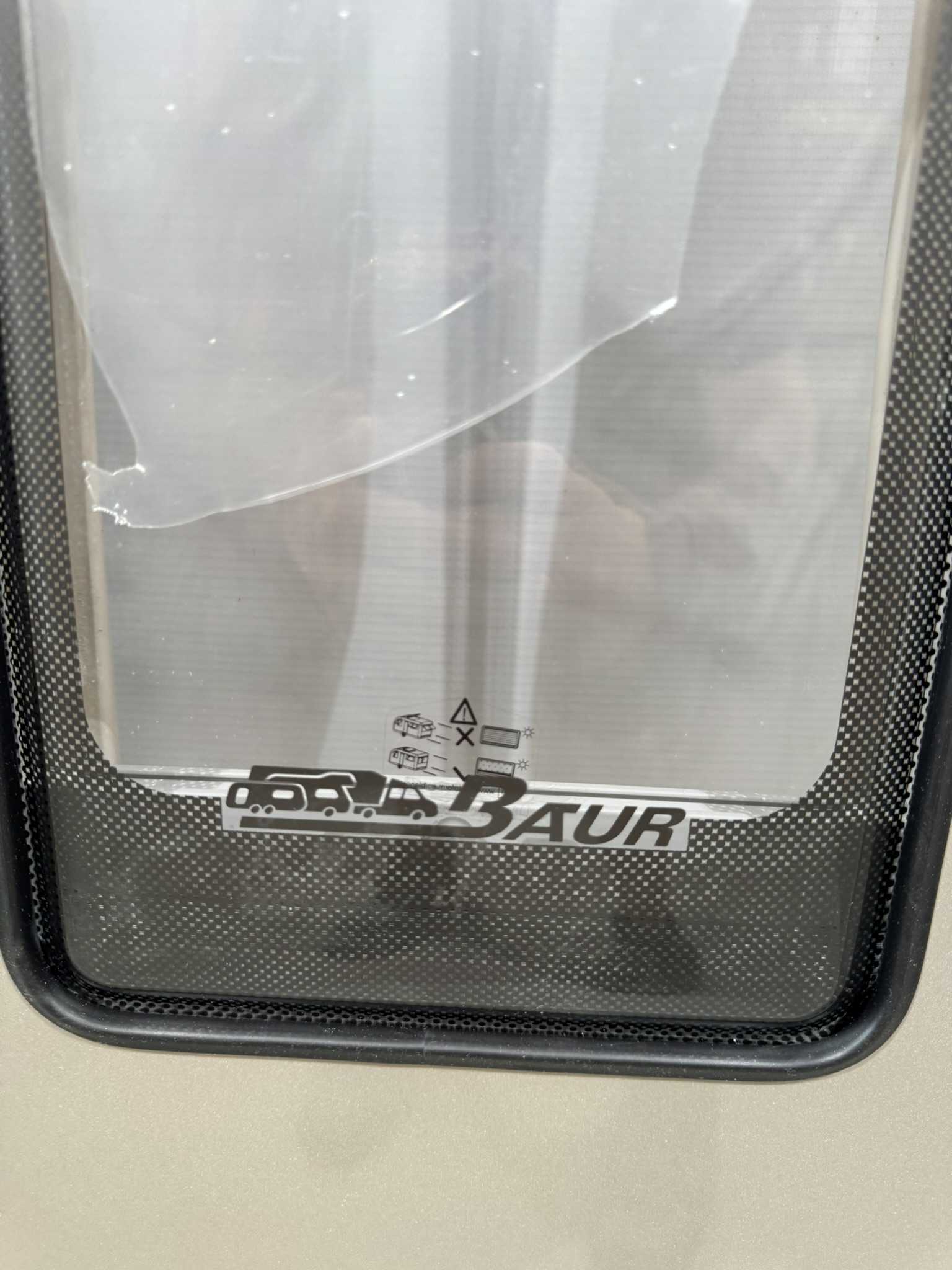 Hymer Aufbautür Wohnmobil grau / silber 1920x600mm – Bild 7