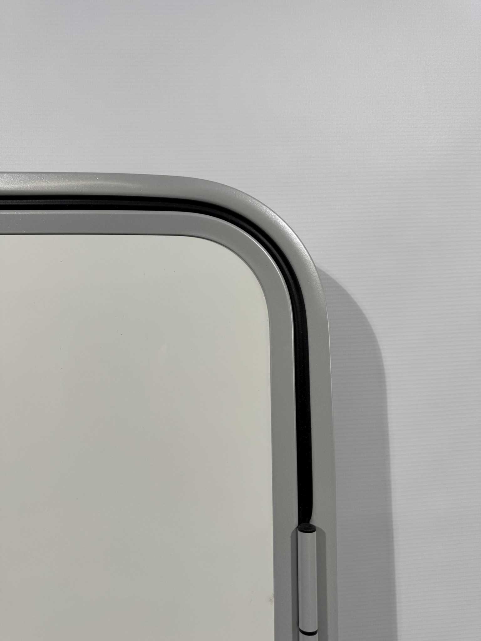 Hymer Aufbautür Wohnmobil weiß 1920x600mm – Bild 3