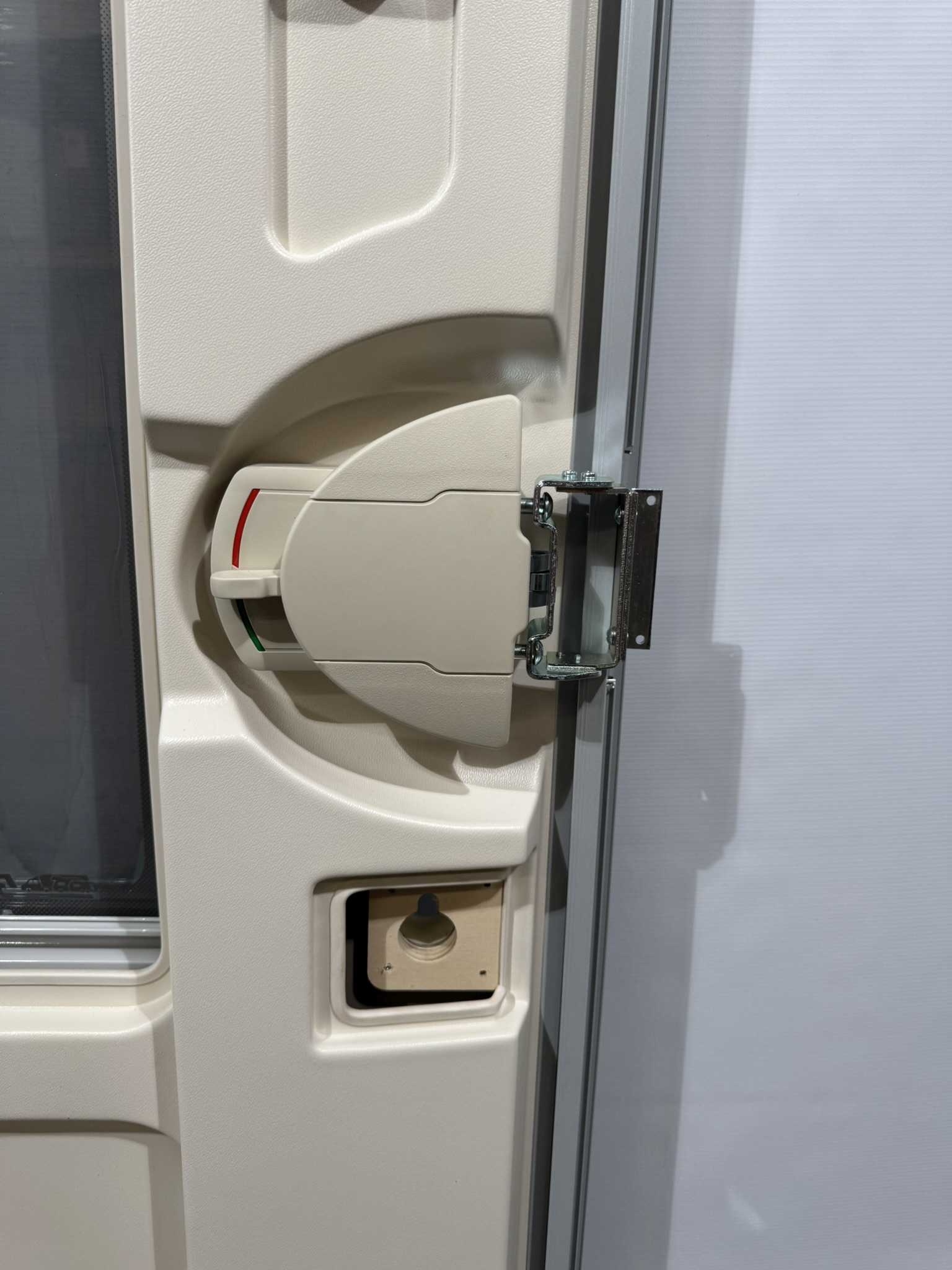 Hymer Aufbautür grau/silber mit Fenster 1731x545mm – Bild 12