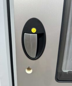 Hymer Aufbautür grau/silber mit Fenster 1731x545mm – Bild 6