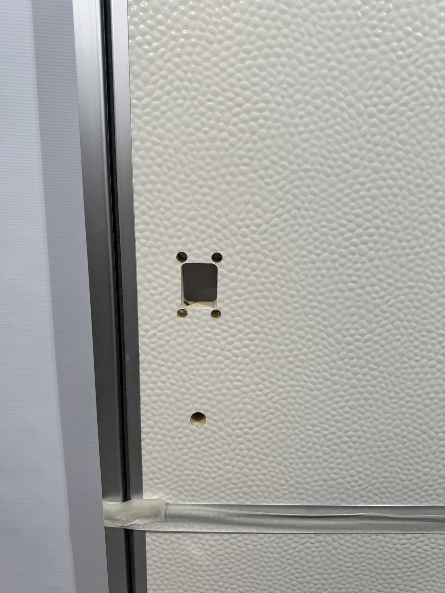 Hymer Aufbautür weiß Hammerschlag 2-teilig 1731x546mm – Bild 3
