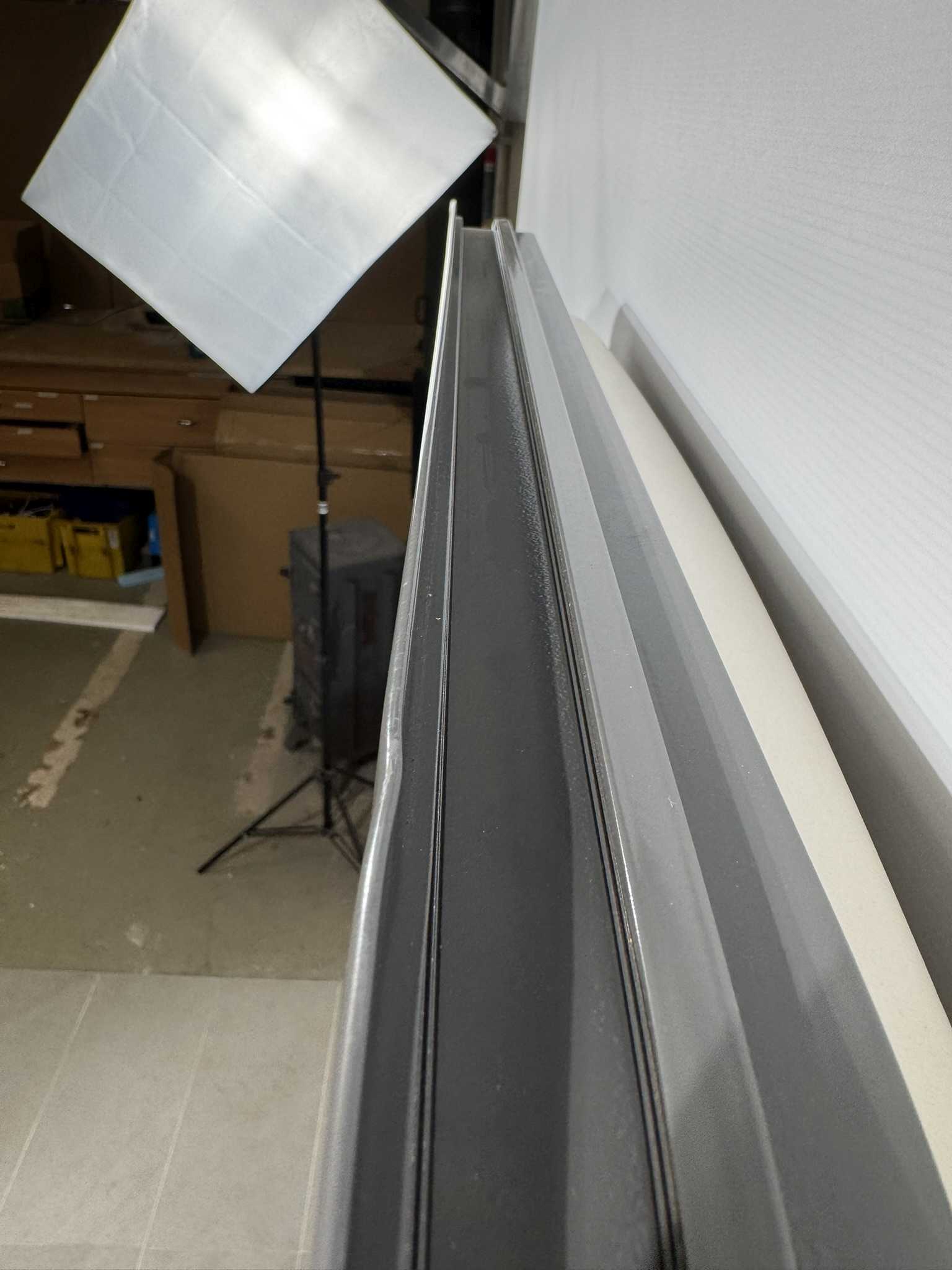 Hymer Aufbautür champagner 1920x700mm mit Fenster – Bild 5