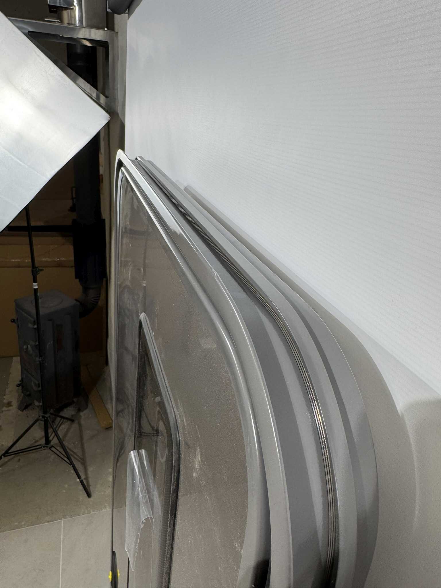 Hymer Aufbautür champagner 1920x700mm mit Fenster – Bild 6