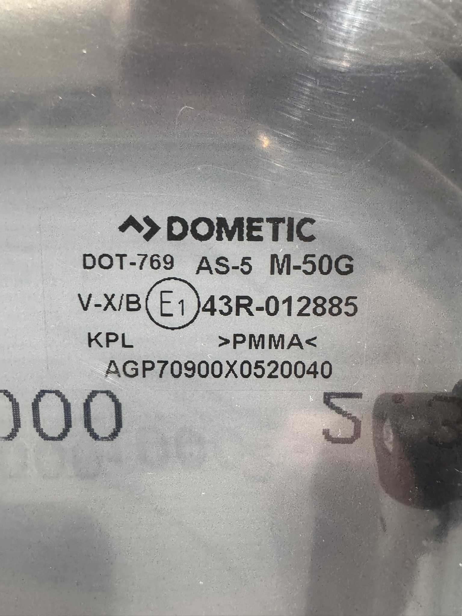 Dometic S7P Ausstellfenster 900x520mm schwarz – Bild 2
