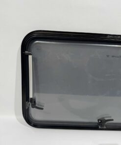 Dometic S7P Ausstellfenster 900x520mm schwarz – Bild 4
