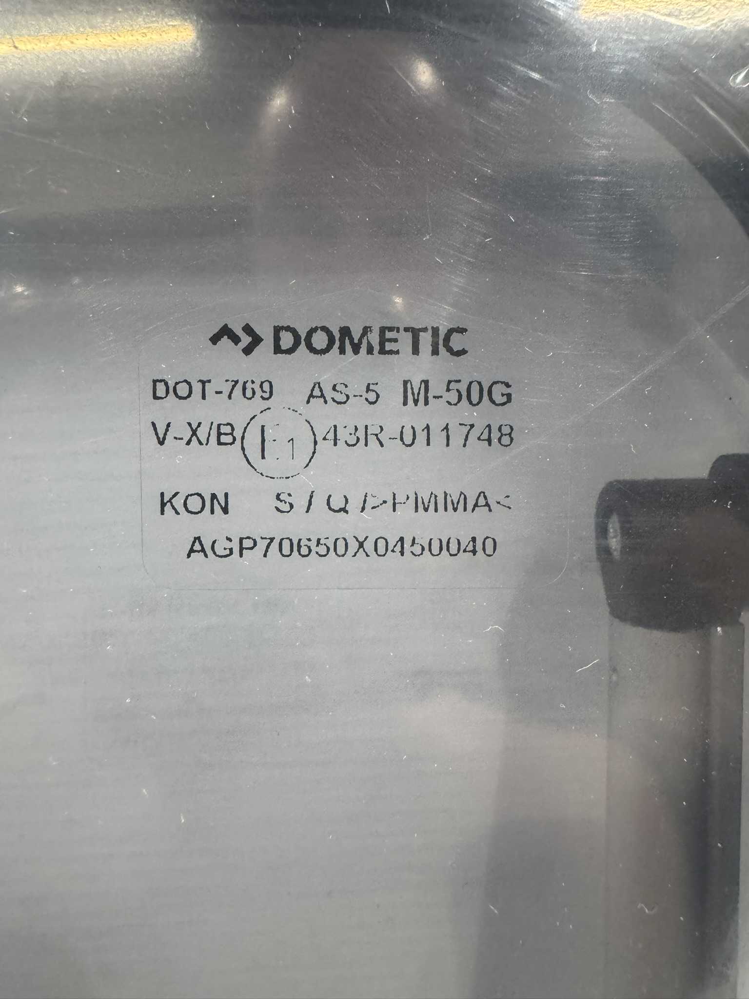Dometic S7P Ausstellfenster 650x450mm schwarz – Bild 2