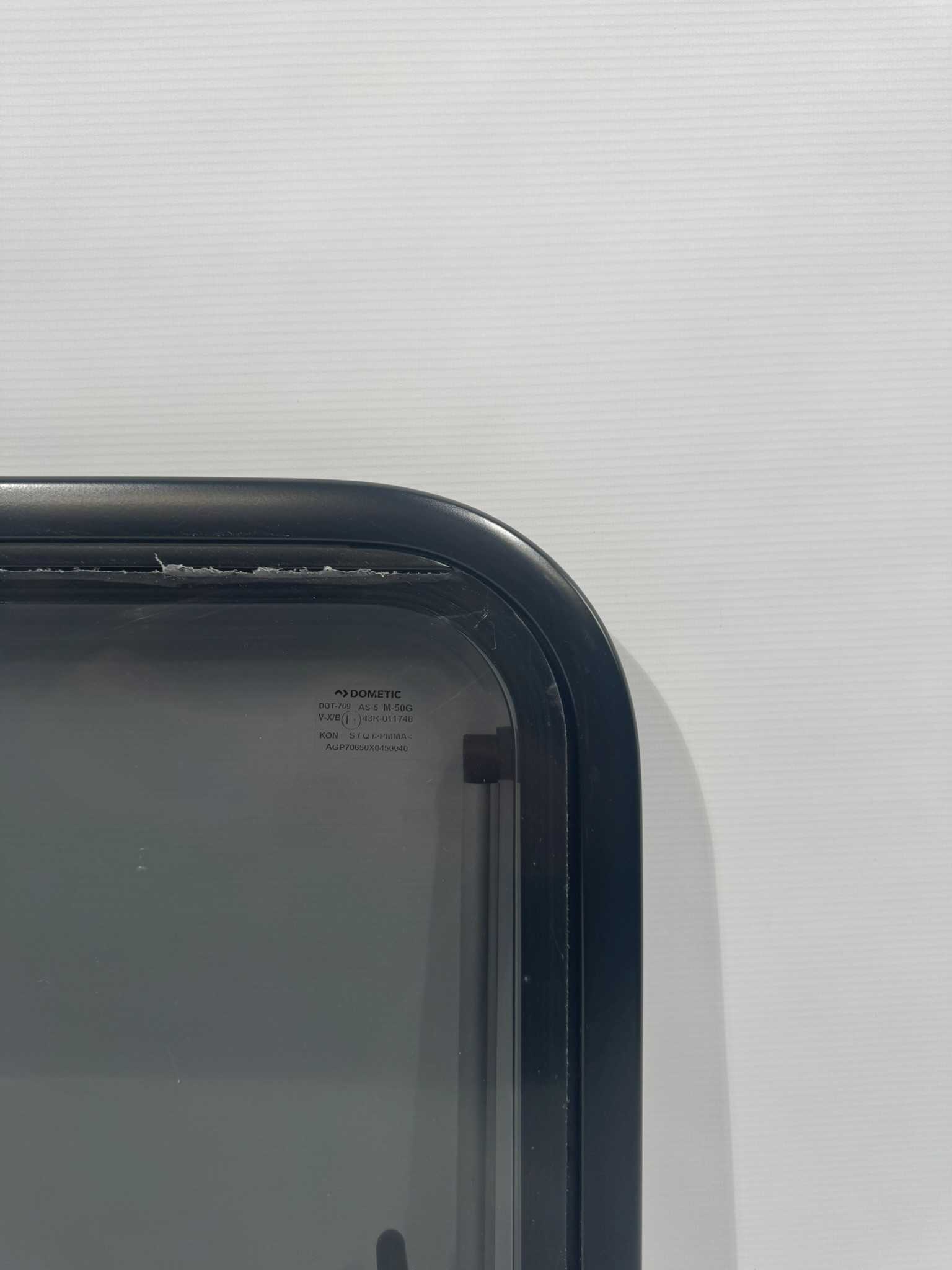 Dometic S7P Ausstellfenster 650x450mm schwarz – Bild 3