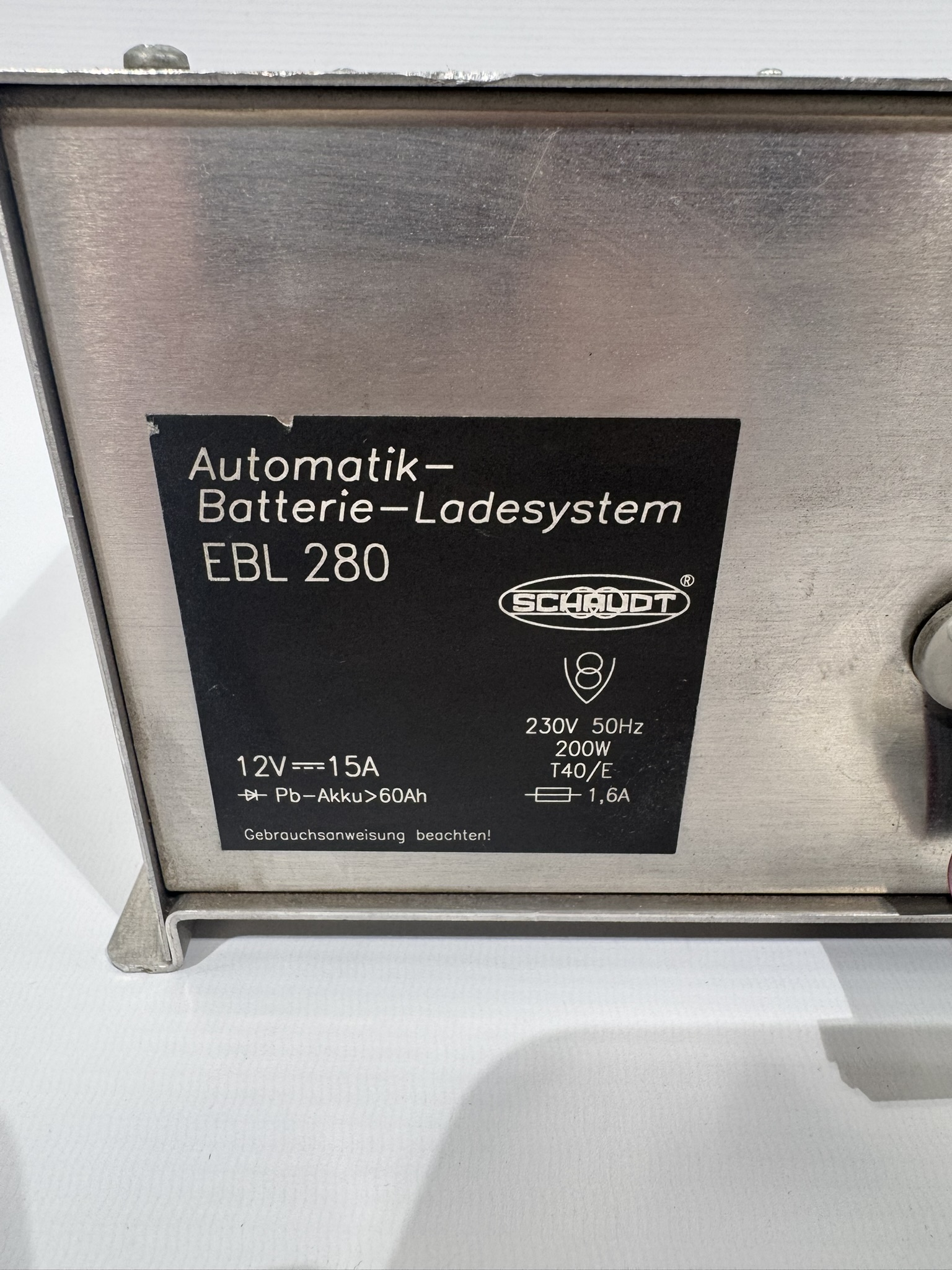 Schaudt EBL 280 Automatik-Batterie-Ladesystem – Bild 2