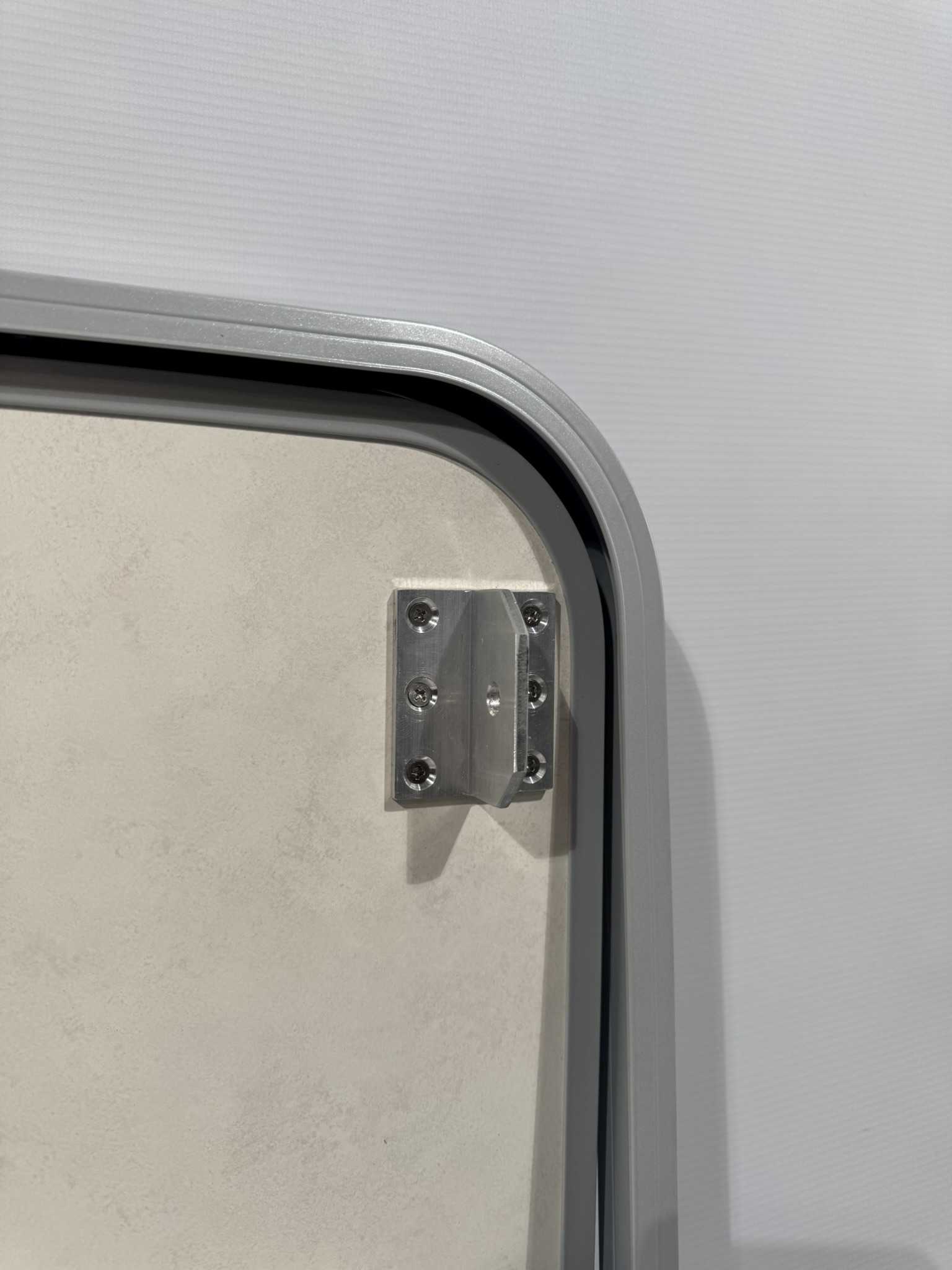 Serviceklappe Wohnwagen / Wohnmobil 900x800mm grau / silber – Bild 12
