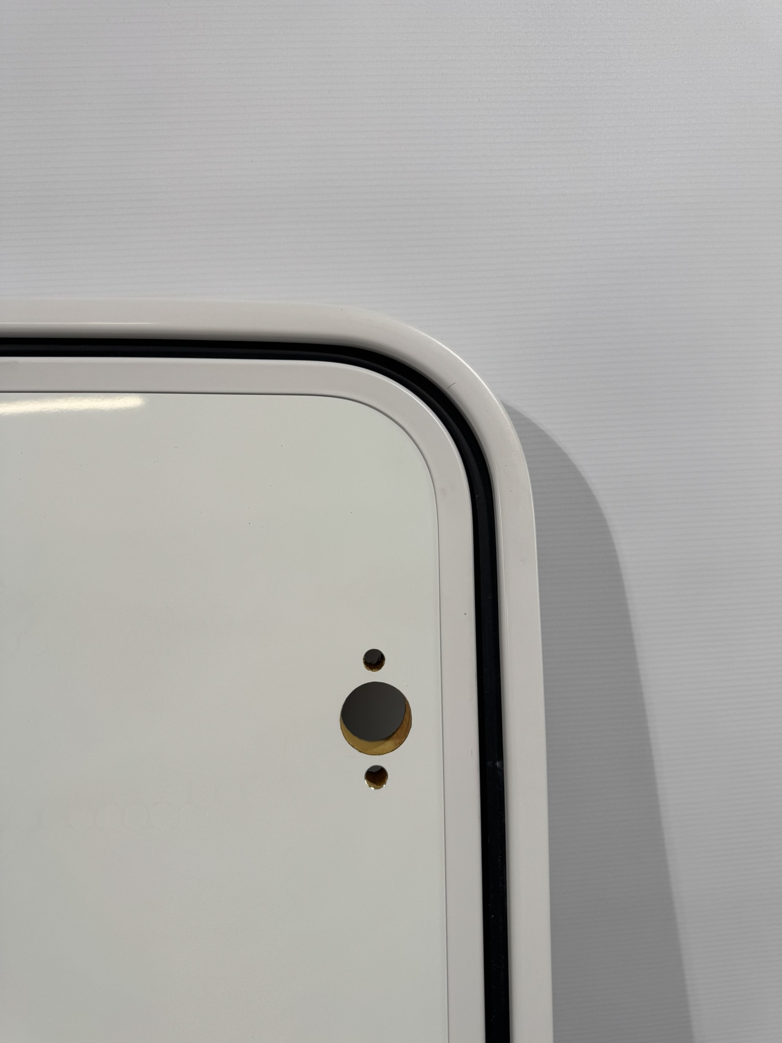 Serviceklappe / Stauraumklappe 1150x1073mm Wohnwagen / Wohnmobil weiß – Bild 4
