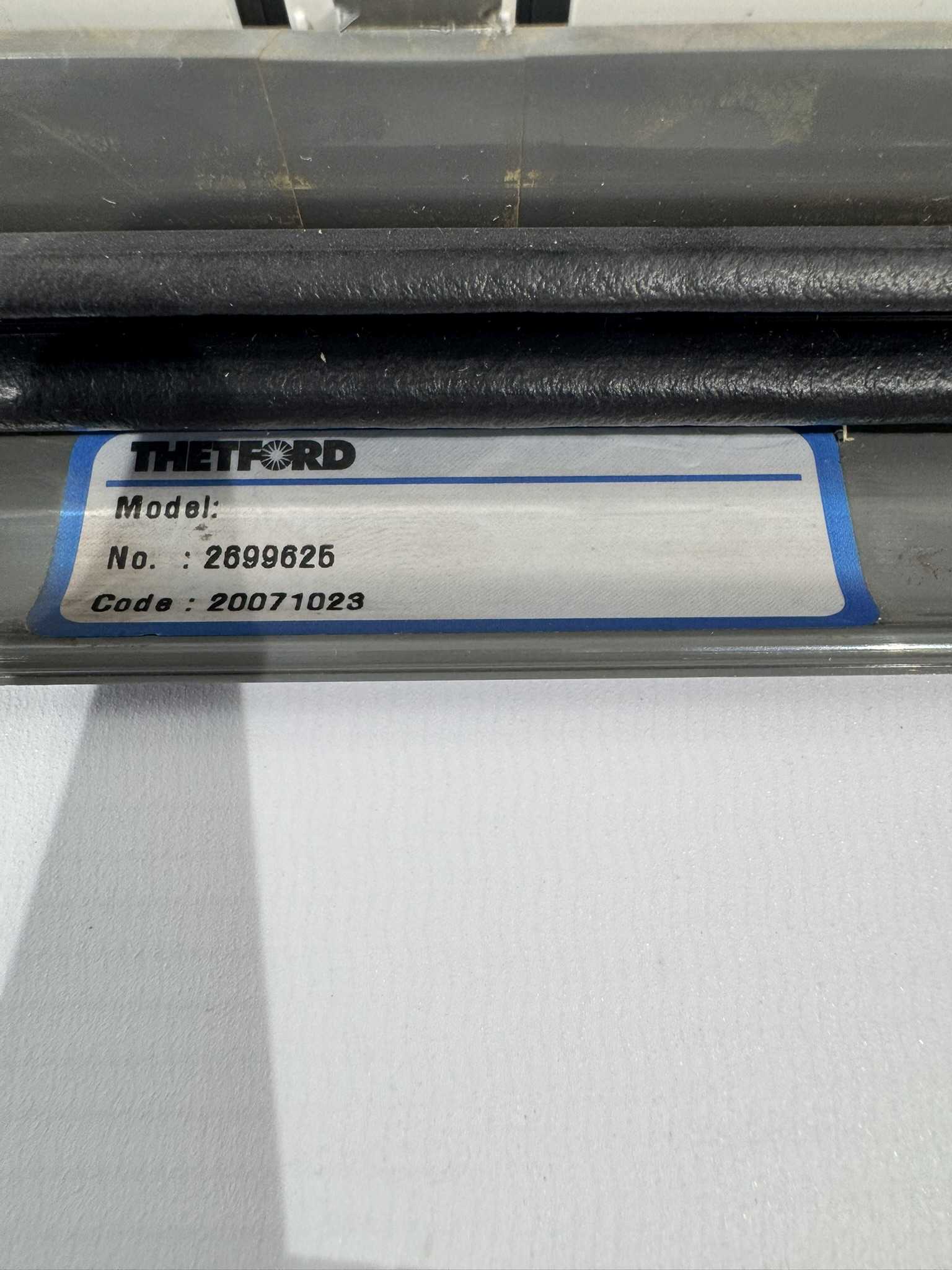 Thetford Serviceklappe 595x287mm 2699625 – Bild 4