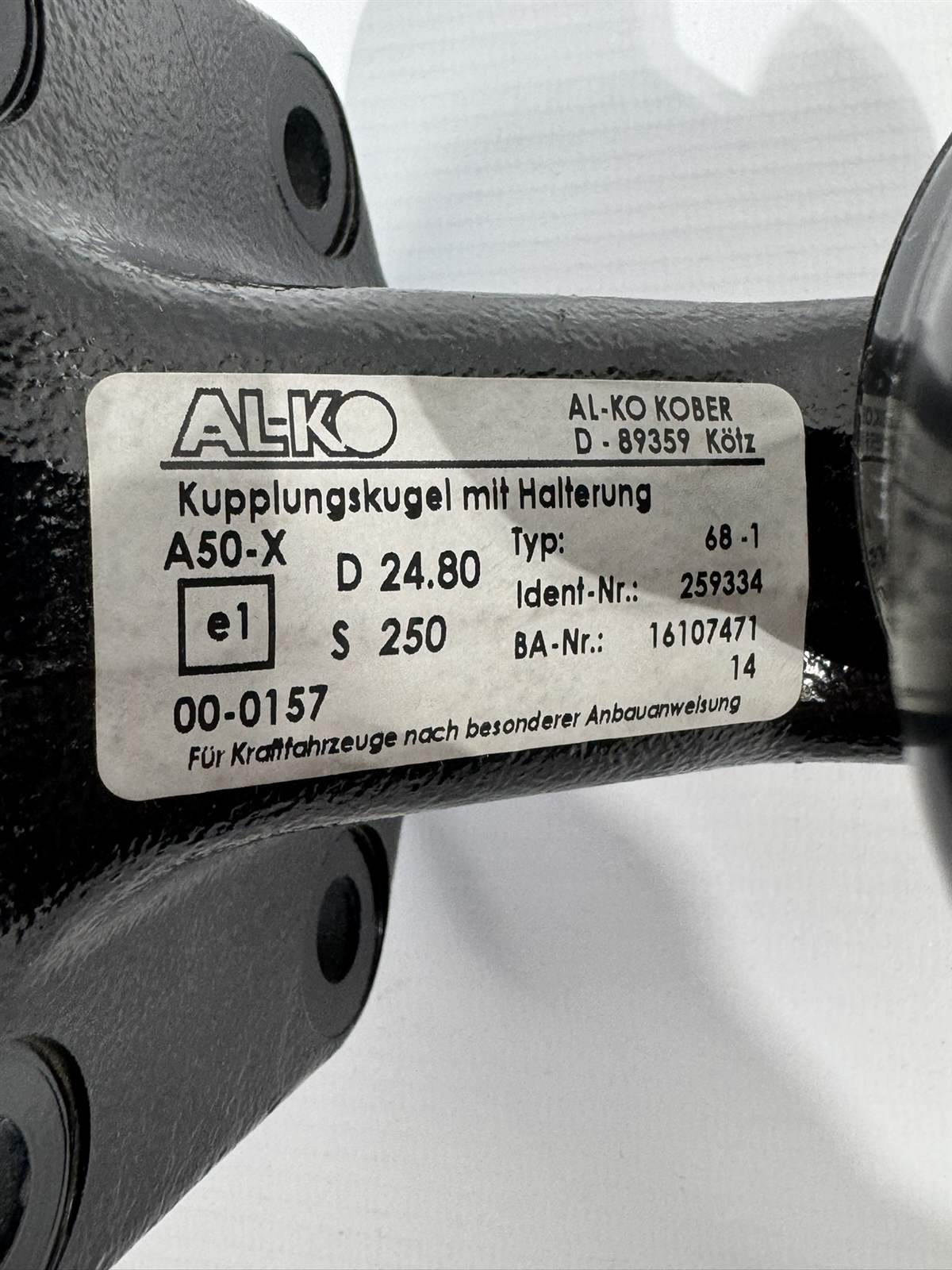 AL-KO Kupplungskugel mit Halterung A50-X – Bild 7
