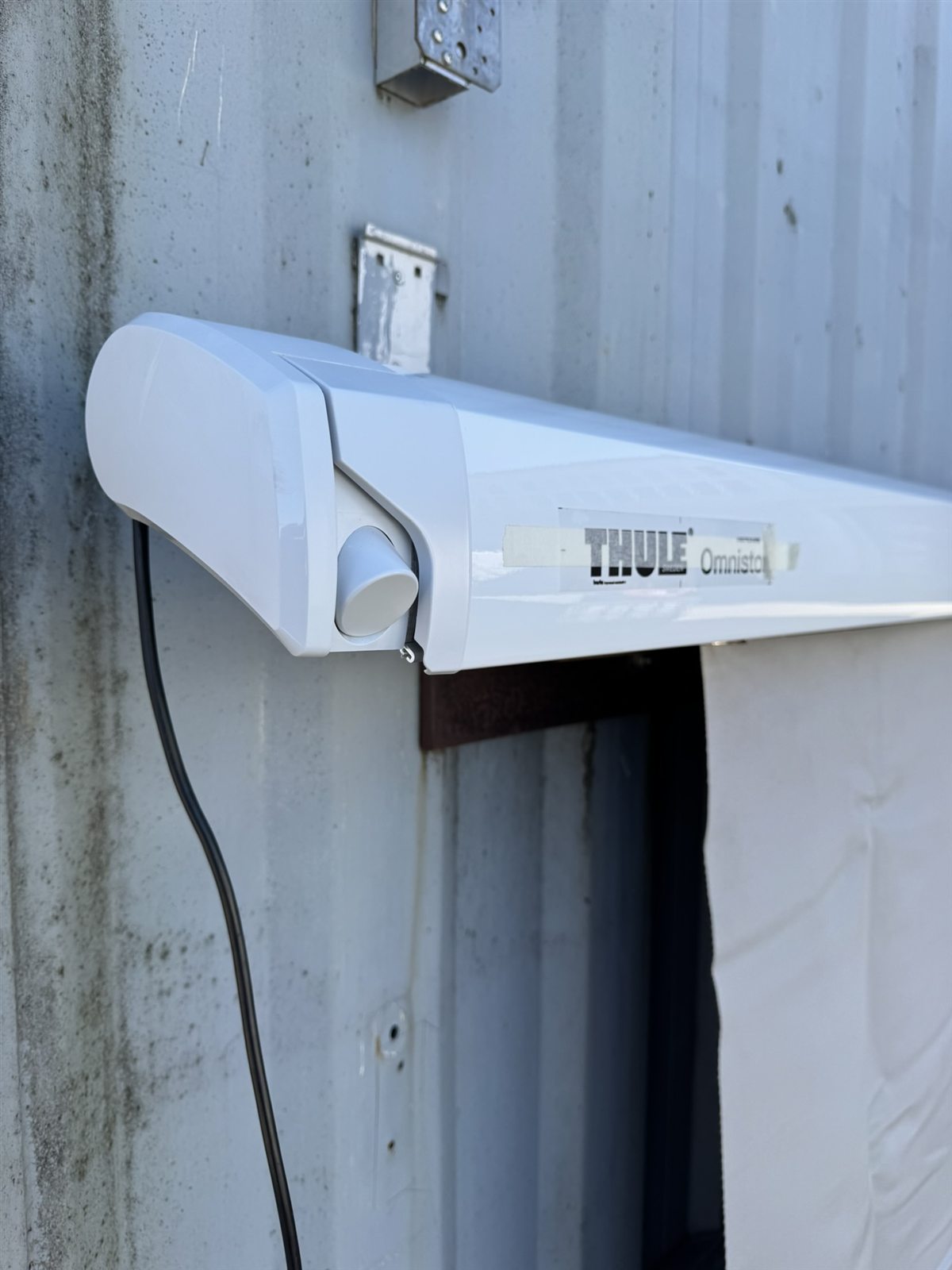 Thule Omnistor 9200 Dachmarkise 600cm weiß elektrisch – Bild 11