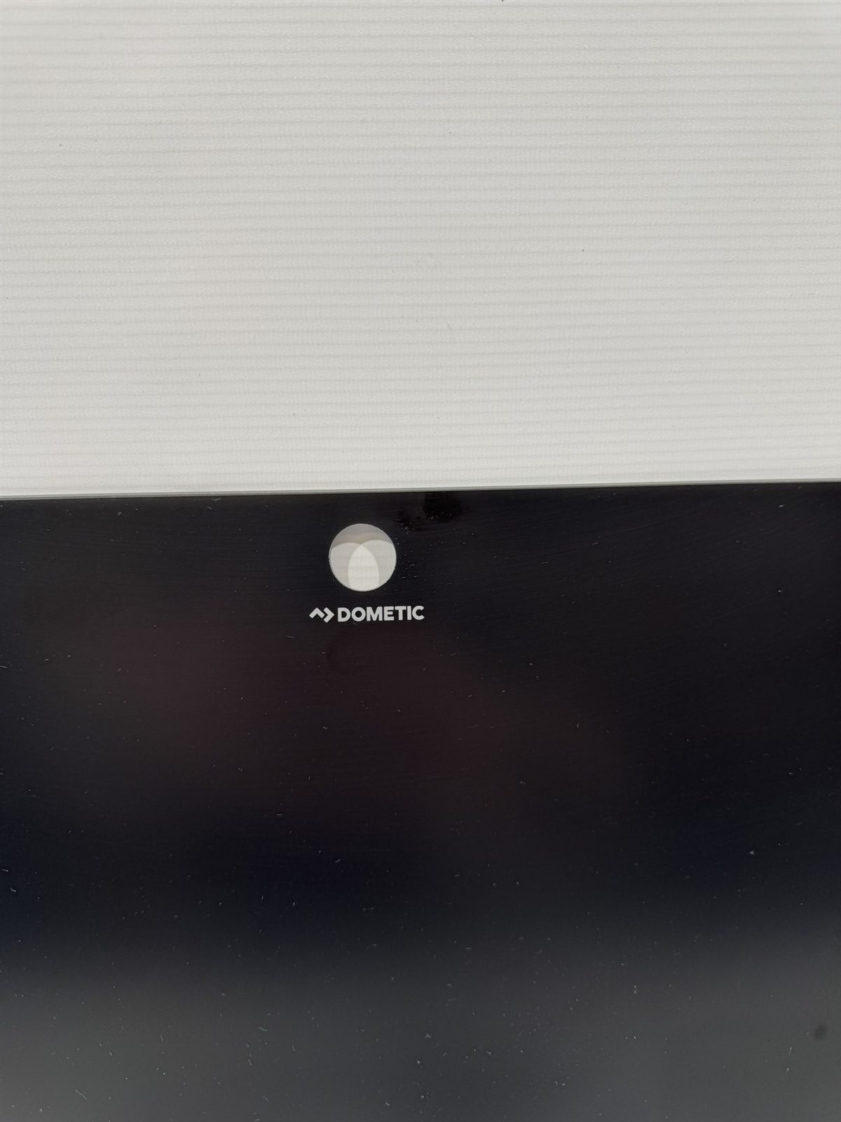 Dometic Glasabdeckung für Kocher / Spüle – Bild 5