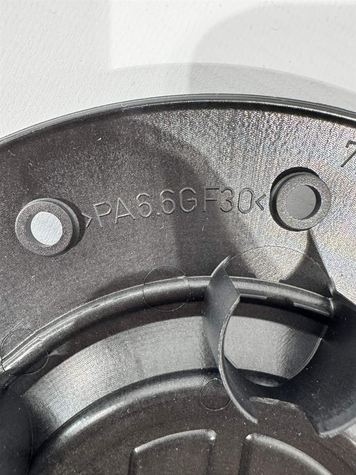 VW Nabendeckel schwarz 4er Set 7H0 601 151 C – Bild 6