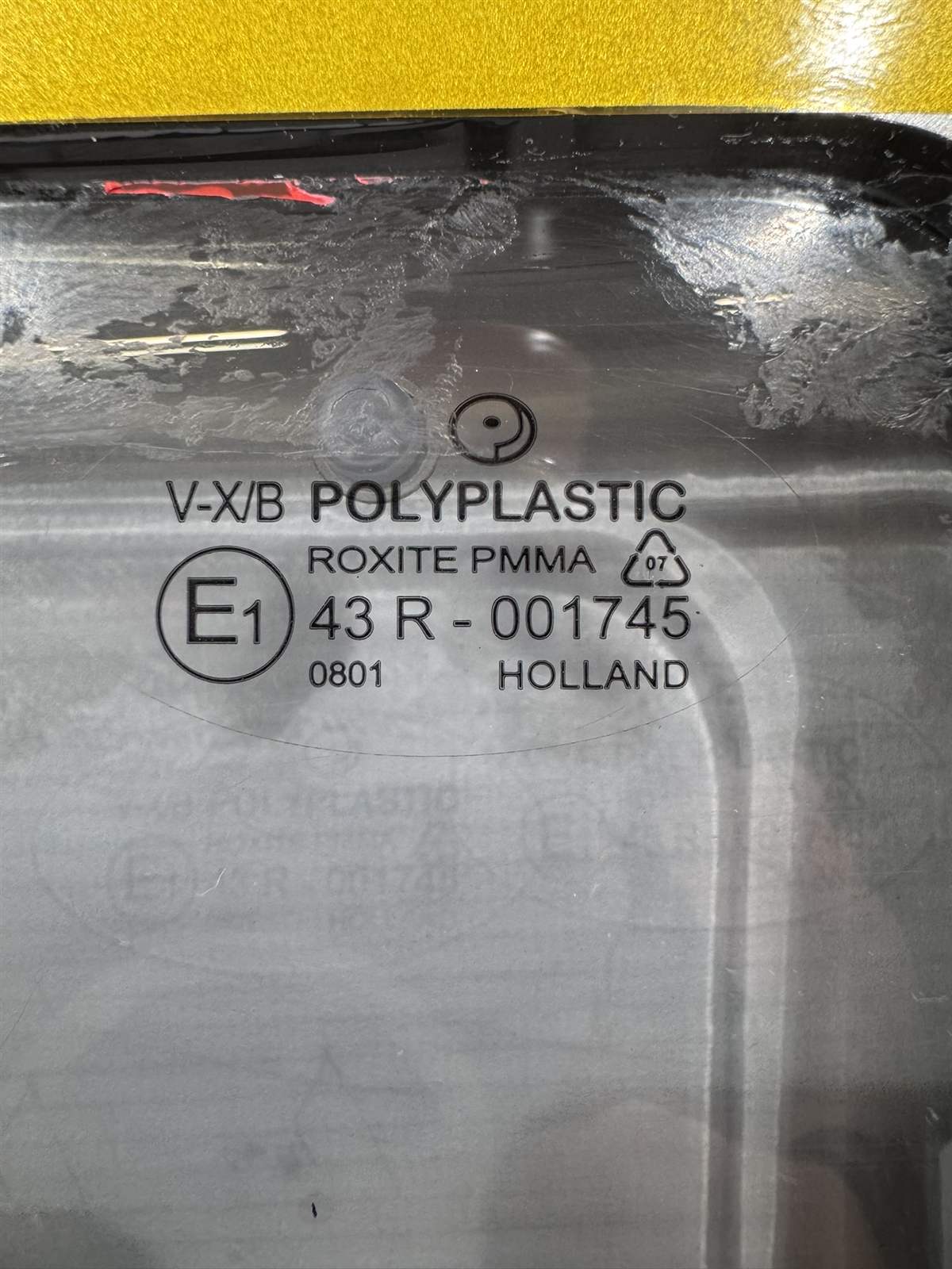 Polyplastic Ausstellscheibe 650x550mm – Bild 2