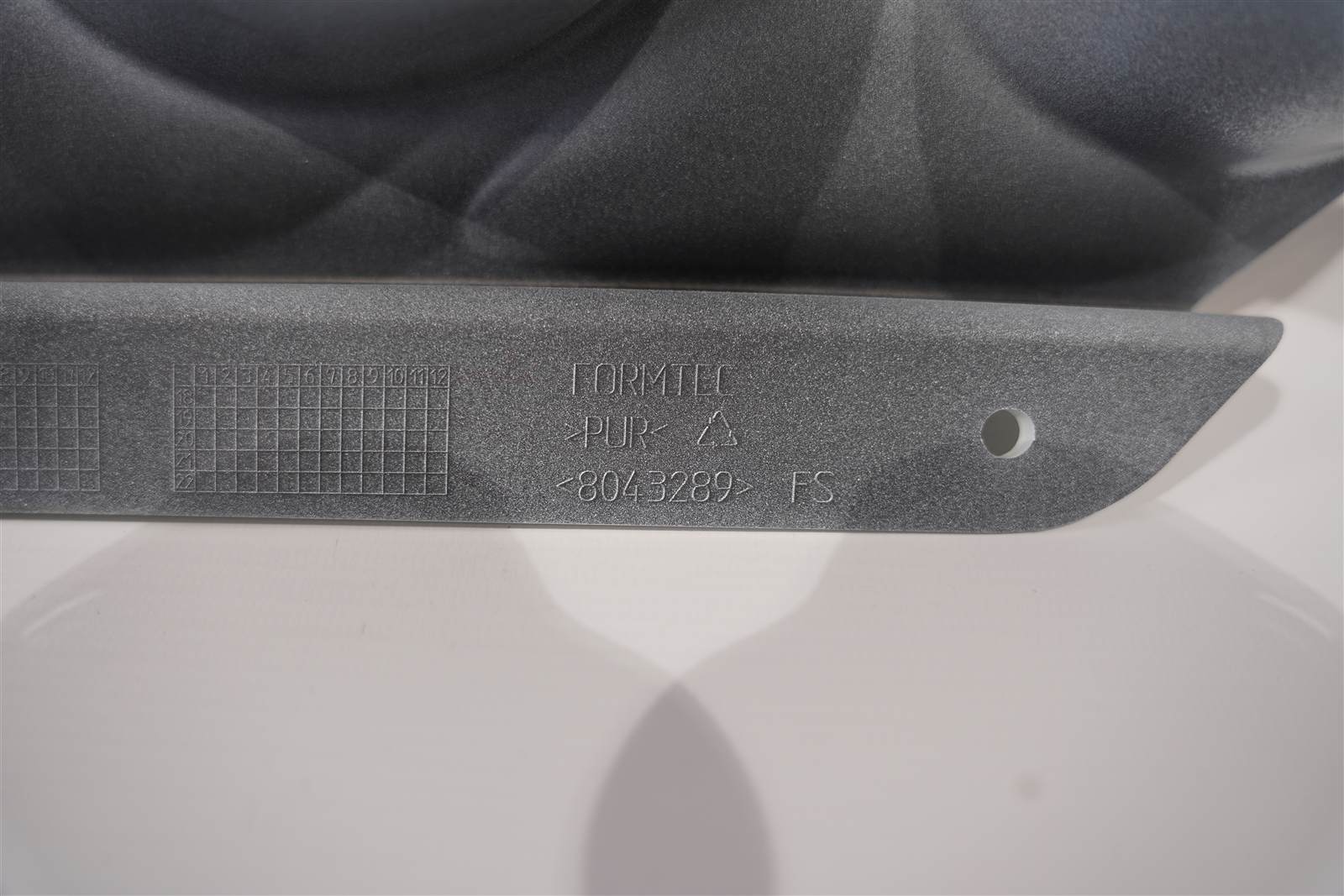 Niesmann+Bischoff Scheinwerferblende links weiß – Bild 6