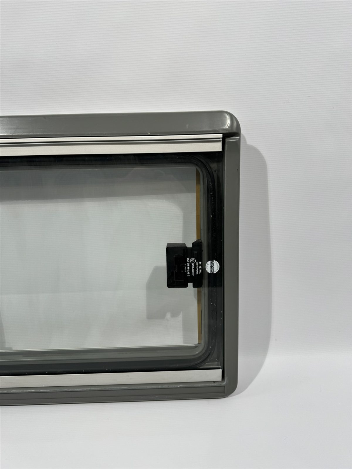 Seitz Echtglas Schiebefenster 900x450mm – Bild 3