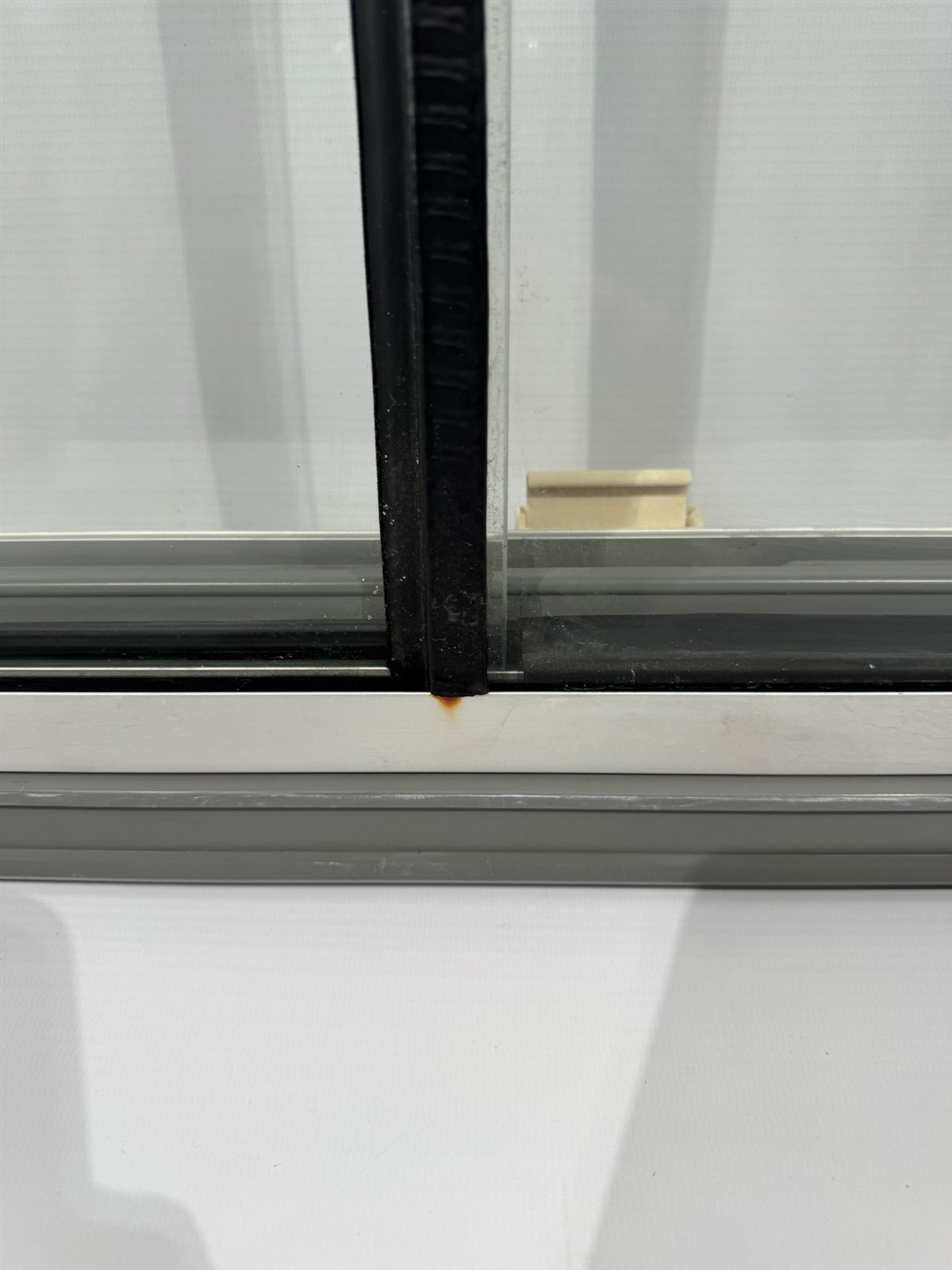 Seitz Echtglas Schiebefenster 900x450mm – Bild 7