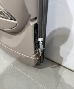 Hymer Fahrerhaustür 700x1665mm mit Fenster – Bild 16