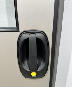 Hymer Fahrerhaustür 700x1665mm mit Fenster – Bild 5