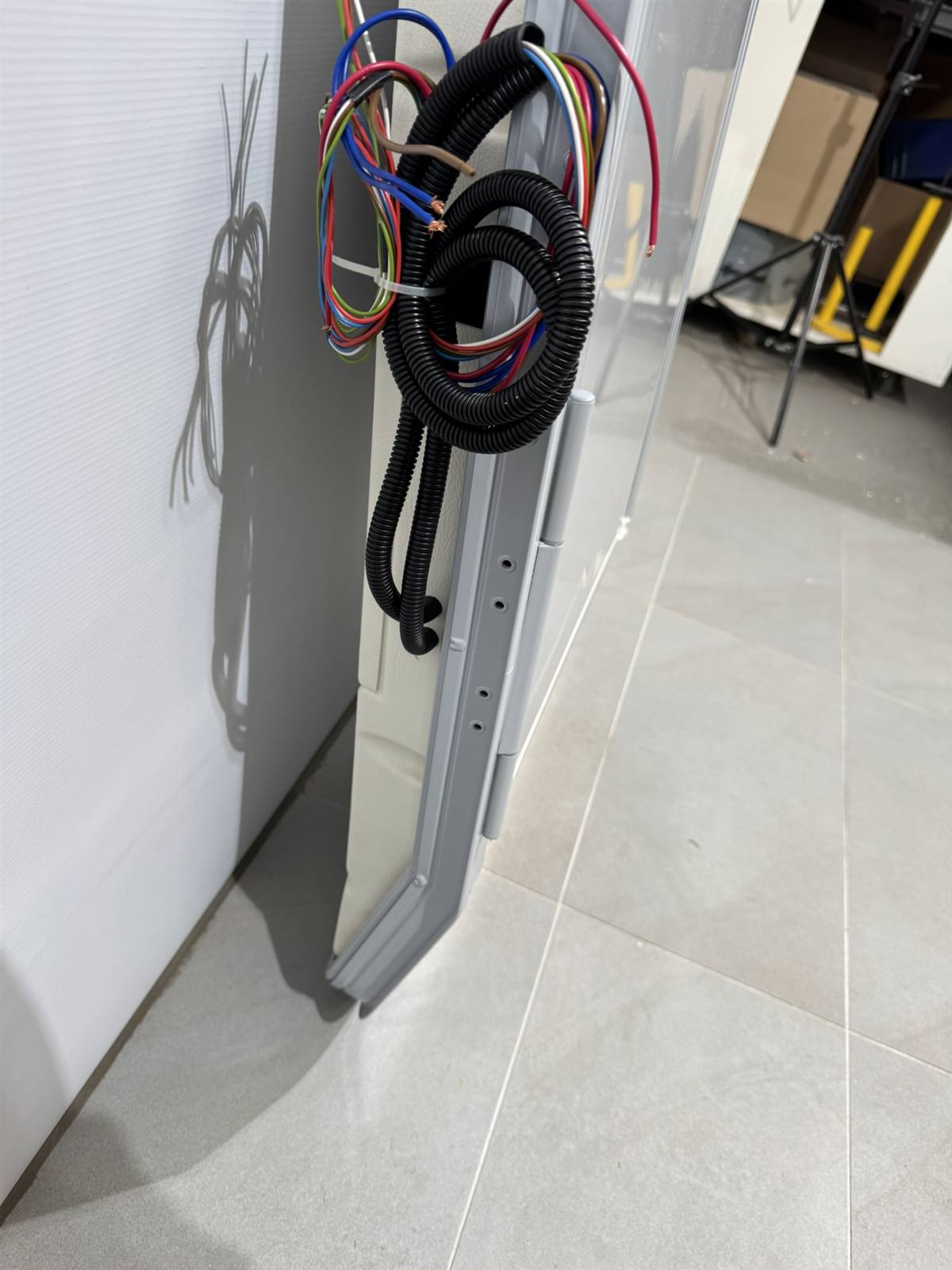 Hymer Fahrerhaustür 602x1615mm – Bild 12