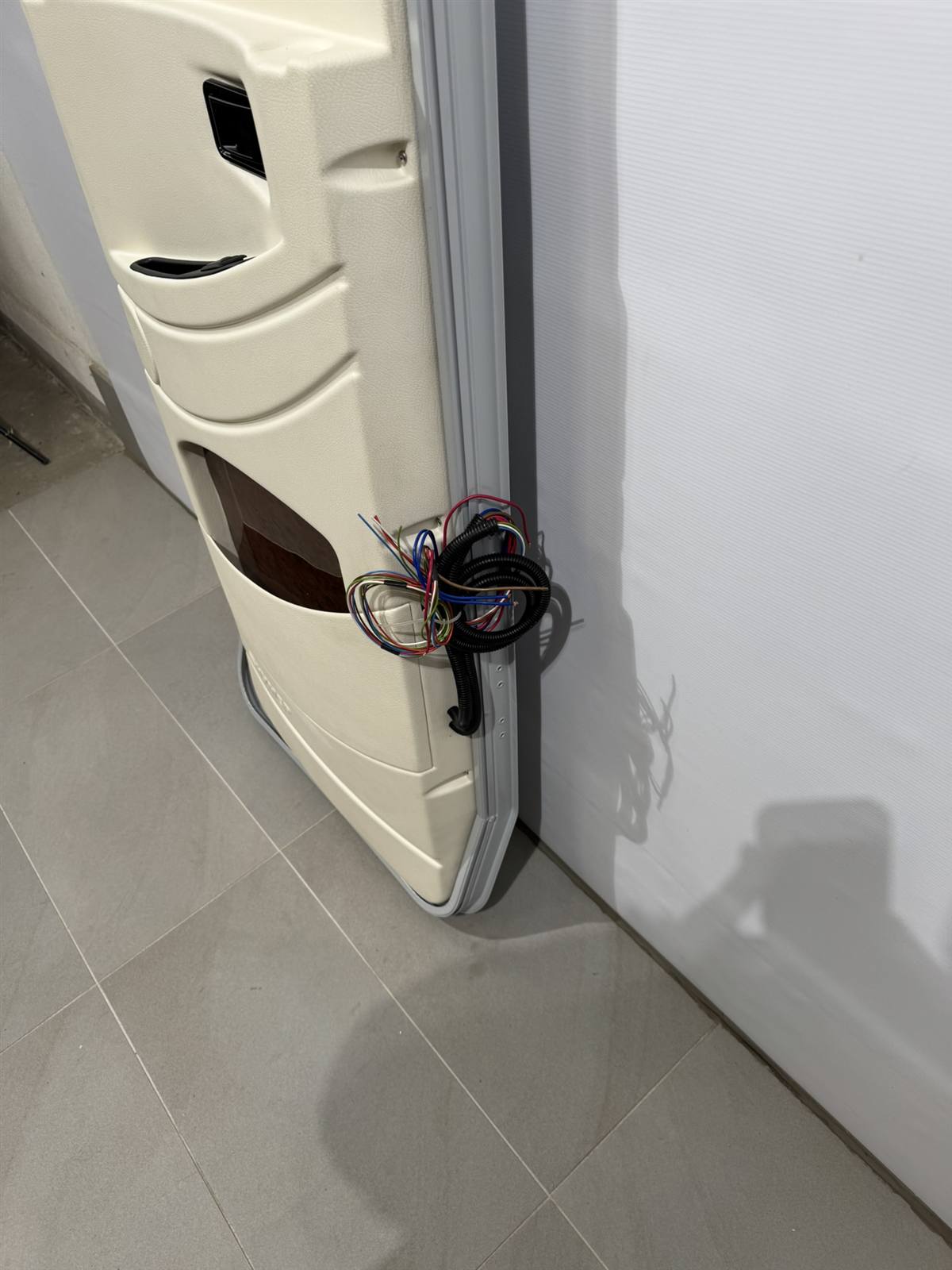 Hymer Fahrerhaustür 602x1615mm – Bild 24