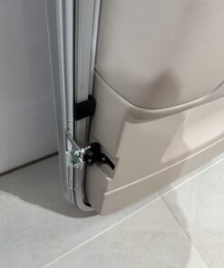 Hymer Fahrerhaustür 700x1724mm mit Fenster – Bild 16