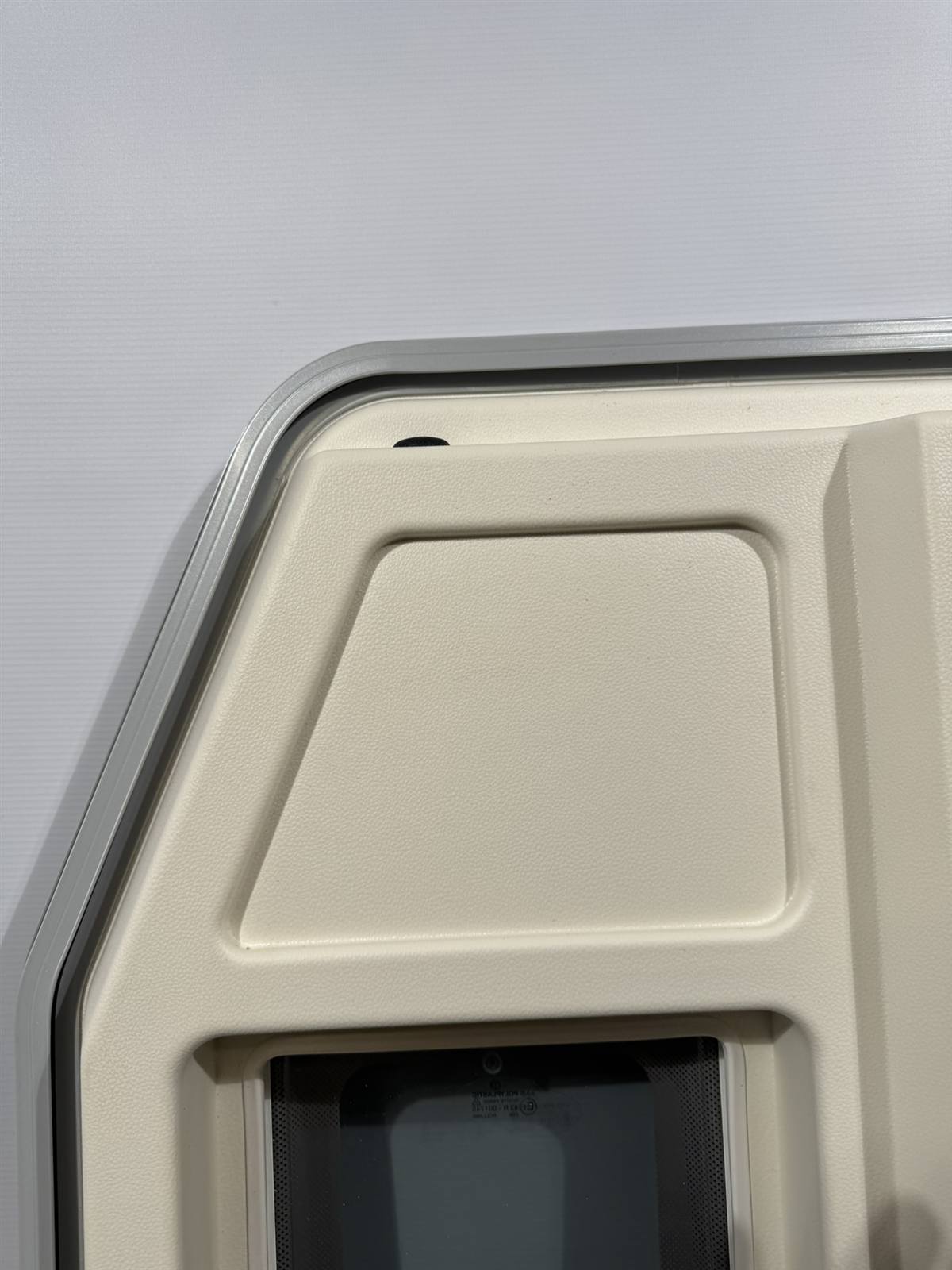 Hymer Aufbautür 600x1920mm weiß – Bild 12