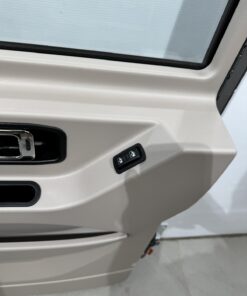 Hymer Fahrerhaustür 700x1665mm mit Fenster – Bild 12