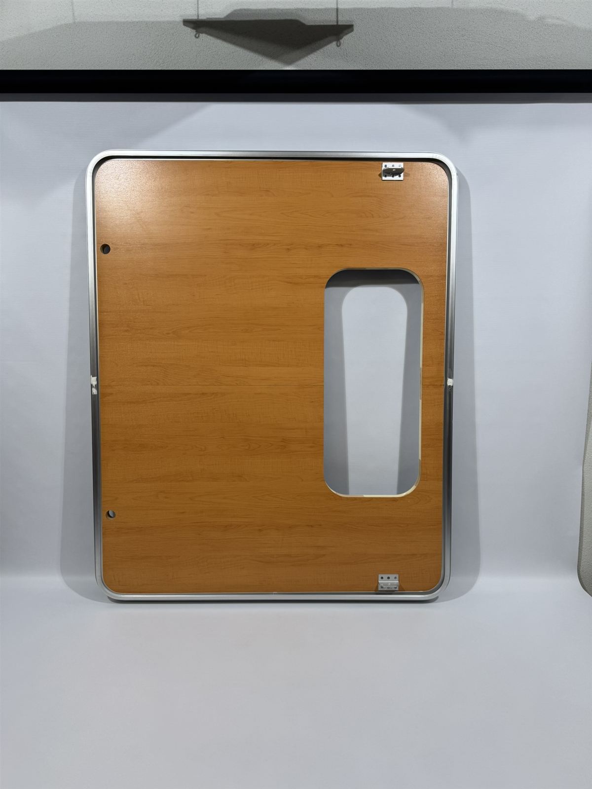 Hymer Serviceklappe 1360x1100mm silber – Bild 7